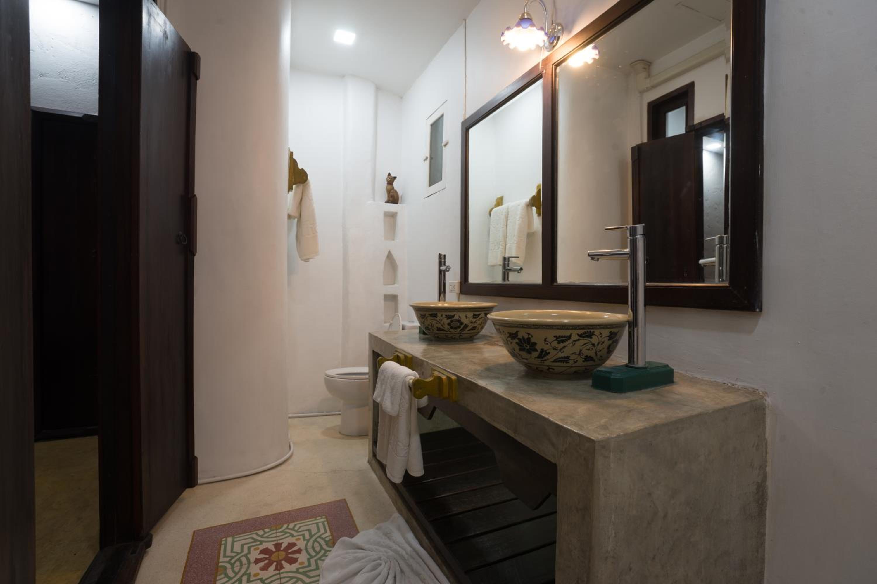 Superior Twin Room - Photo 7