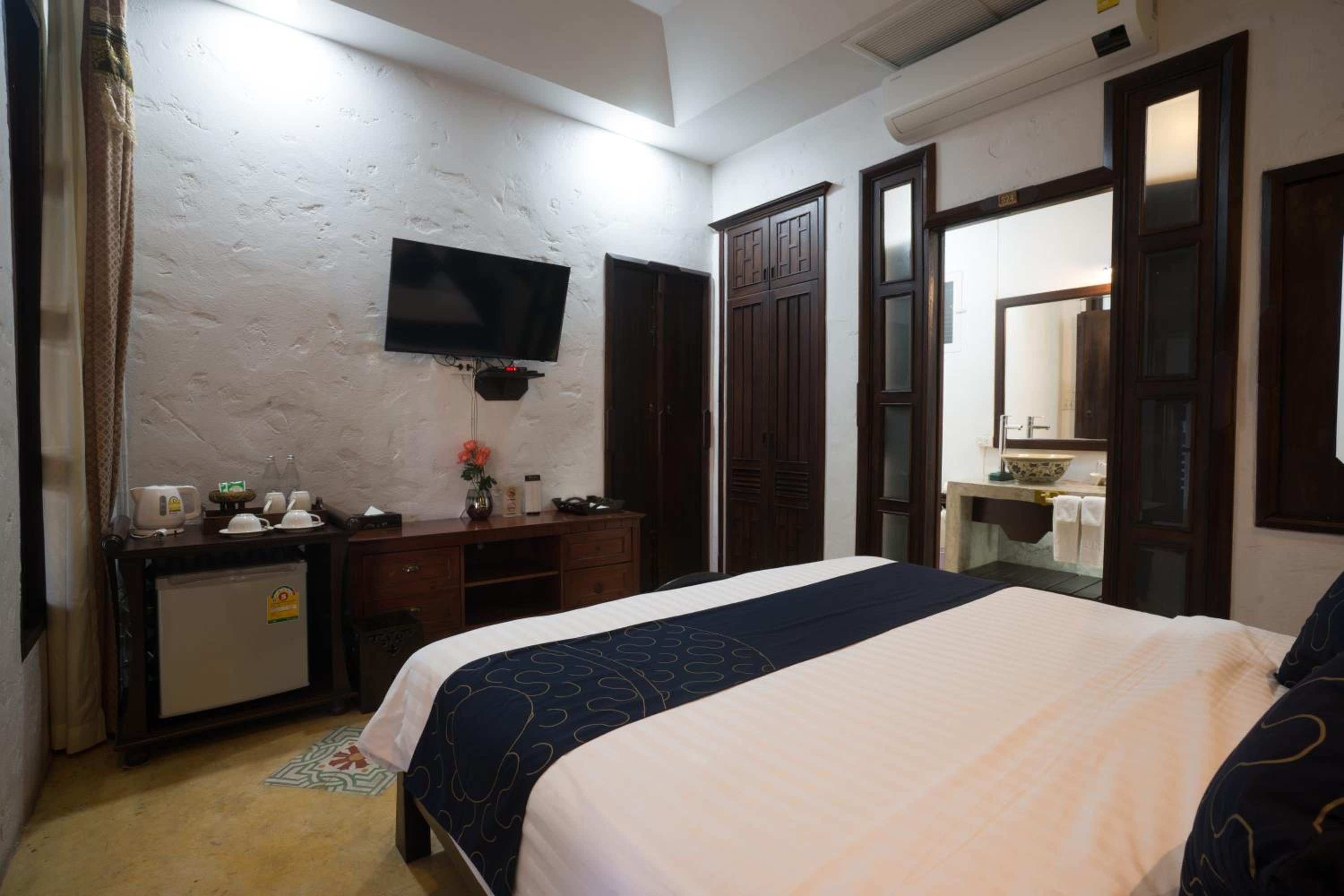 Superior Double Room - Photo 1