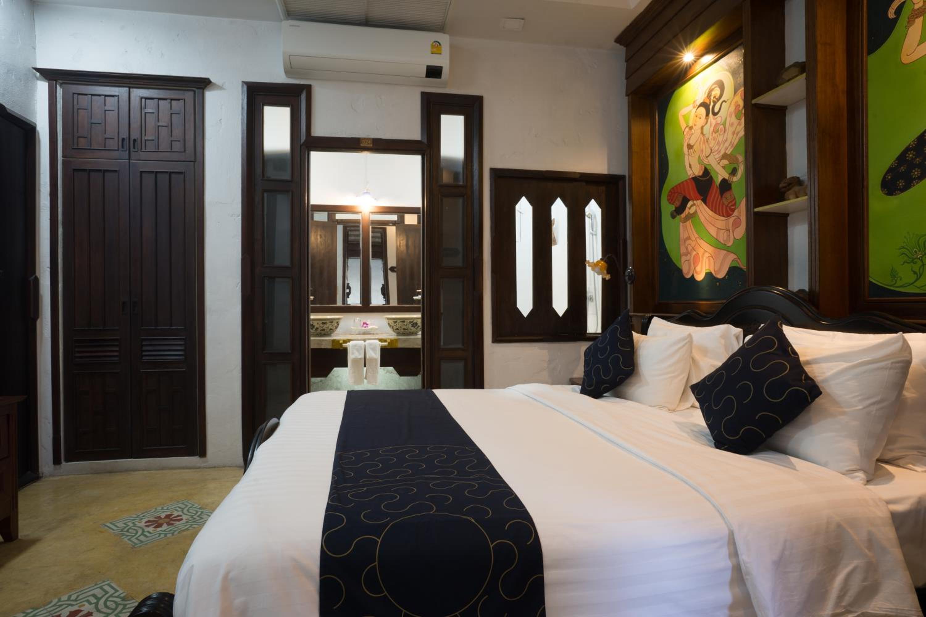 Superior Double Room - Photo 11