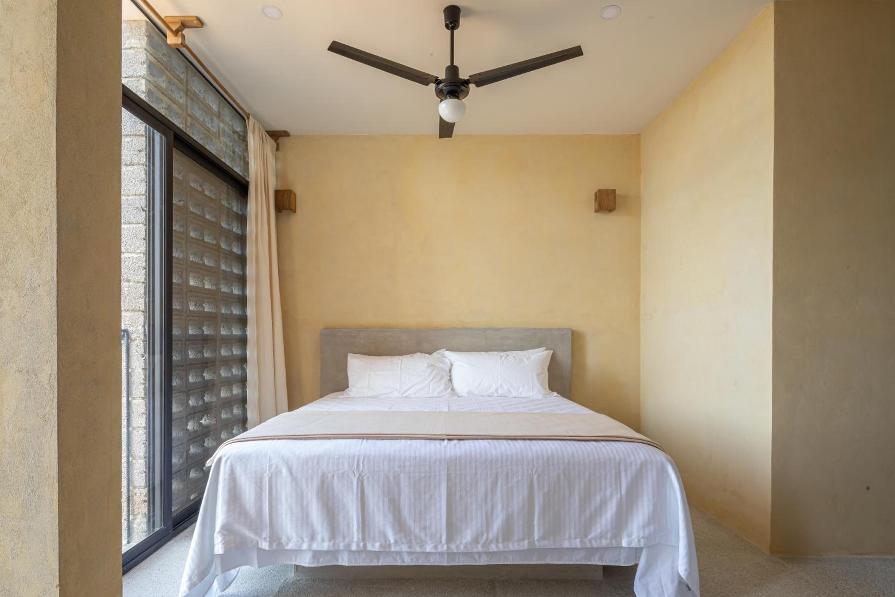 Suite with Mountain View