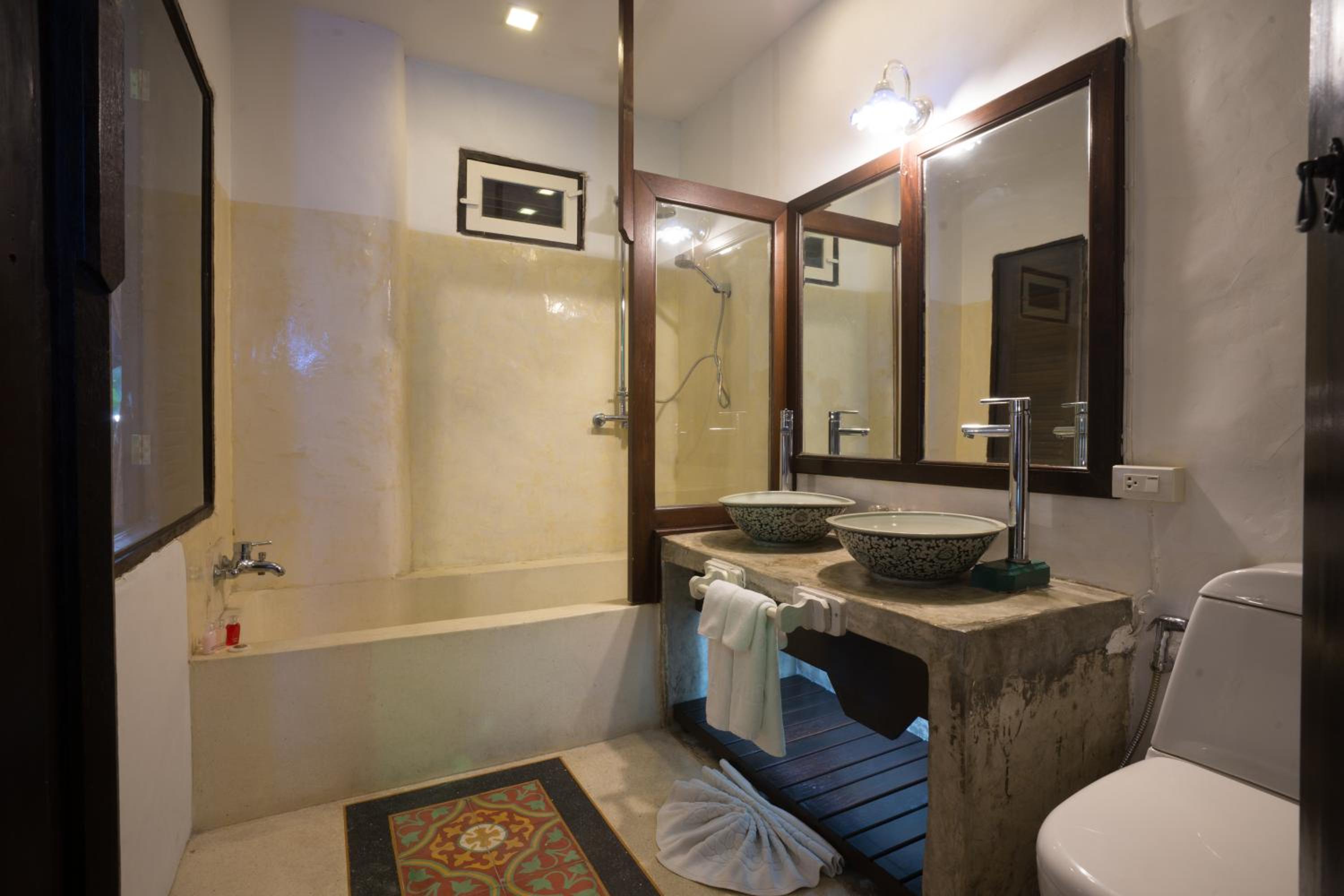 Deluxe Double Room - Photo 7