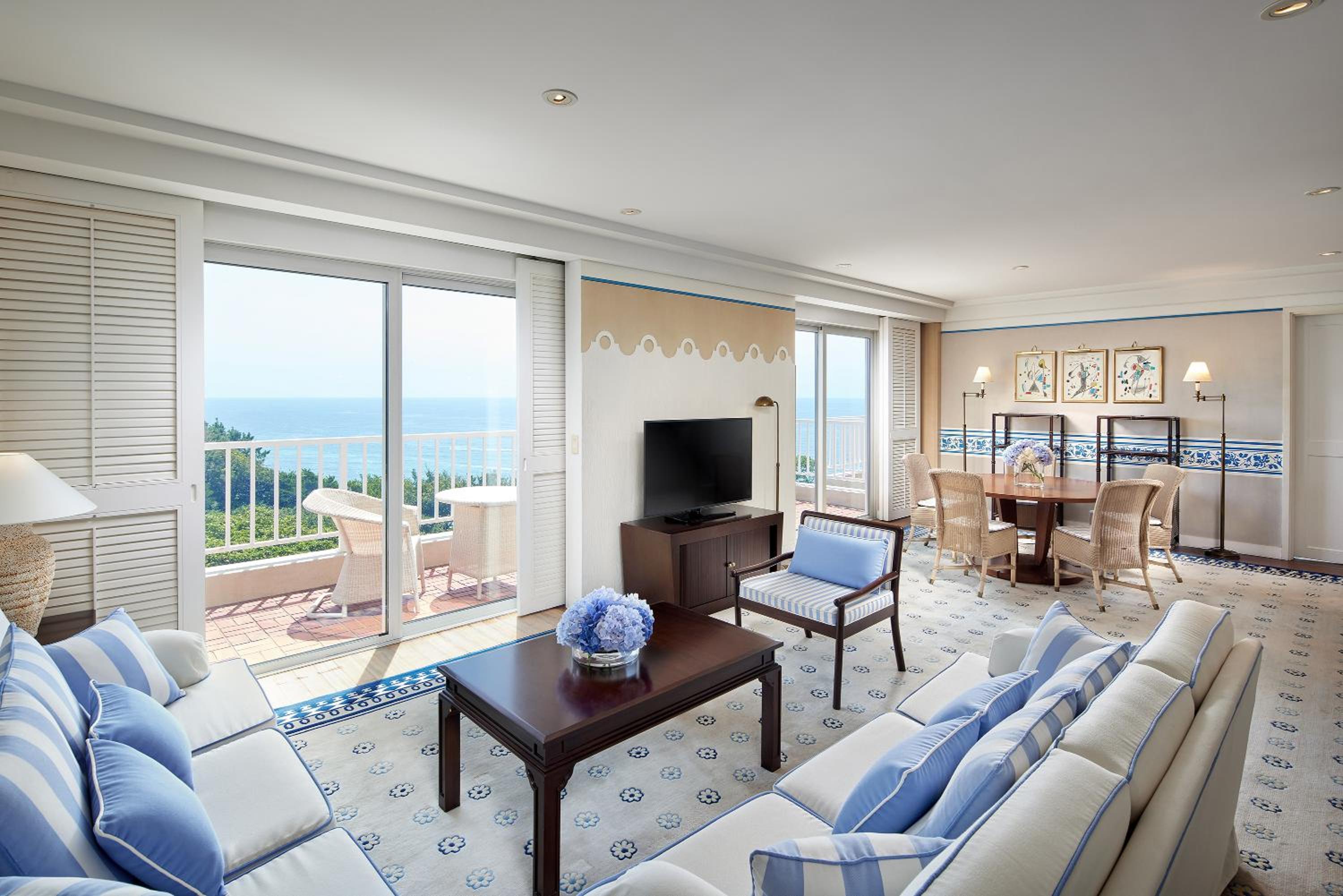 Royal Suite - Photo 3