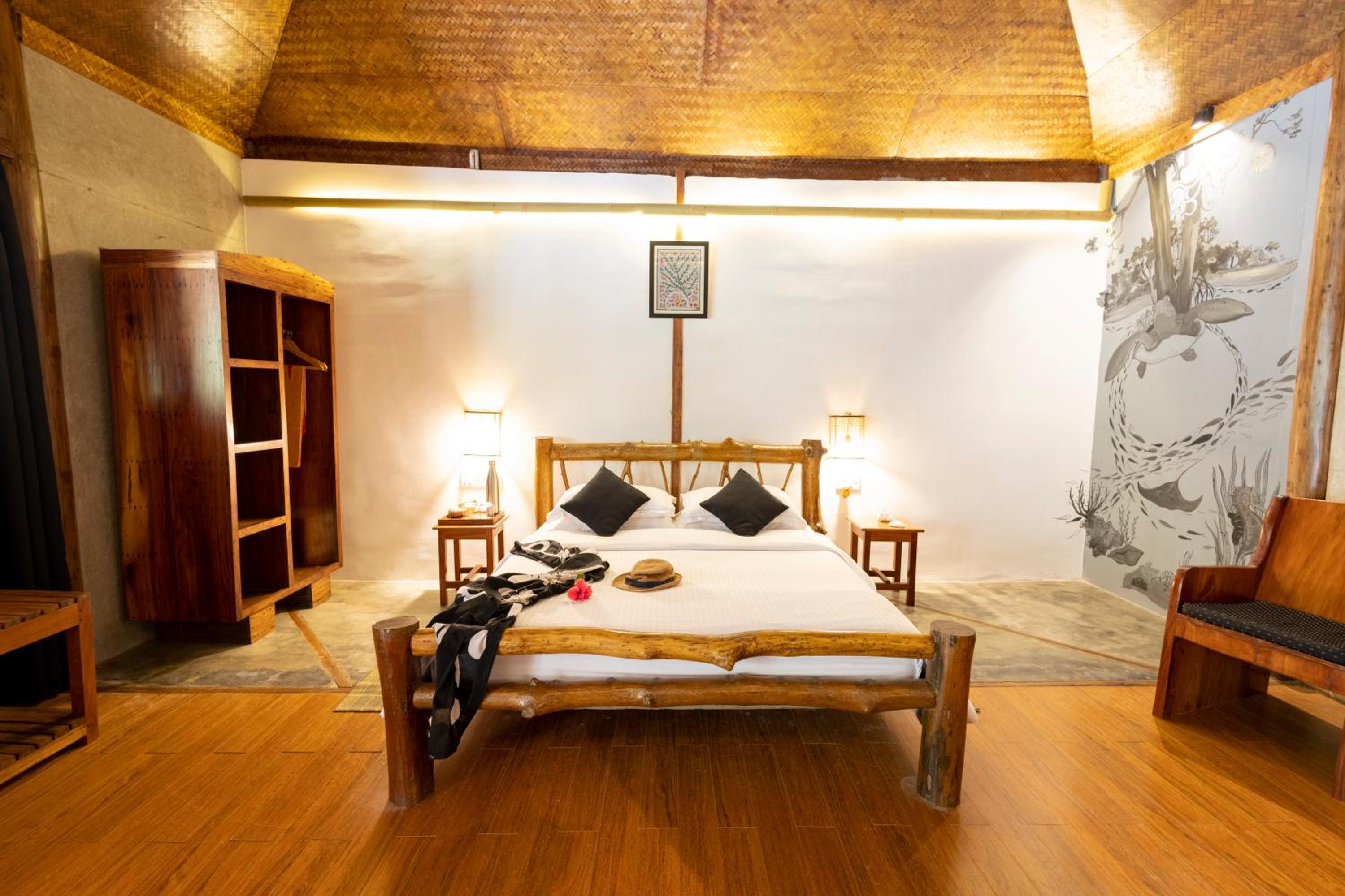 Suite - Photo 7