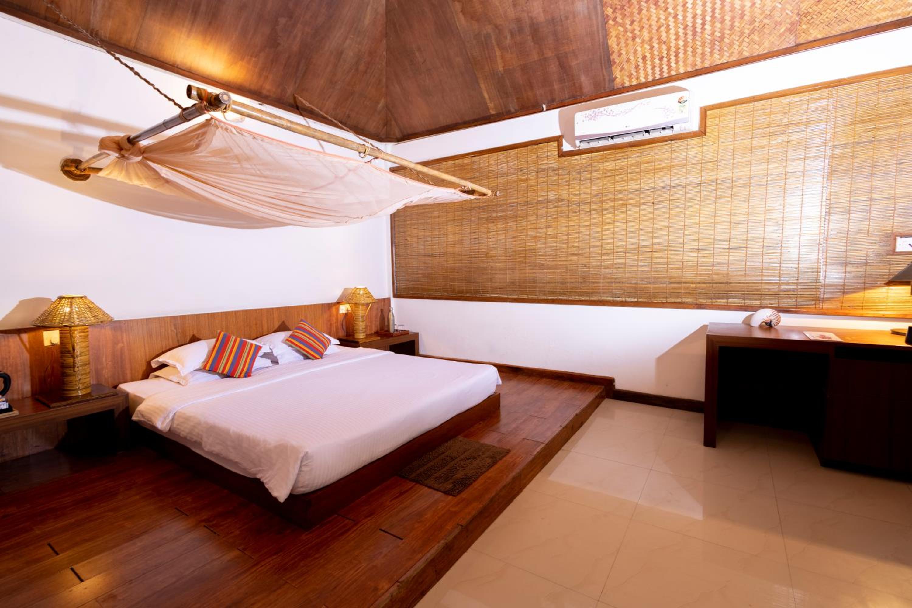 Deluxe Double Room - Photo 5