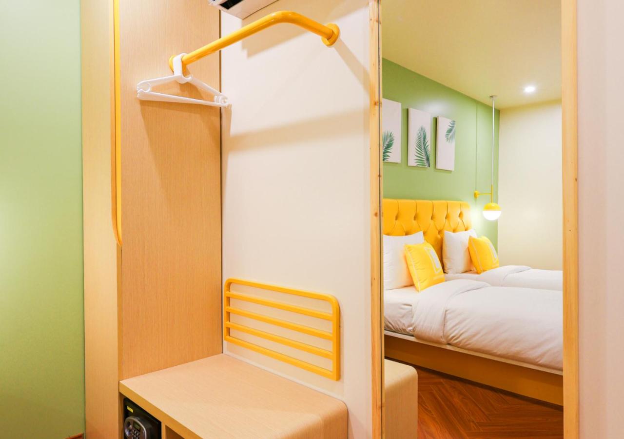 Standard Twin Room - Photo 3