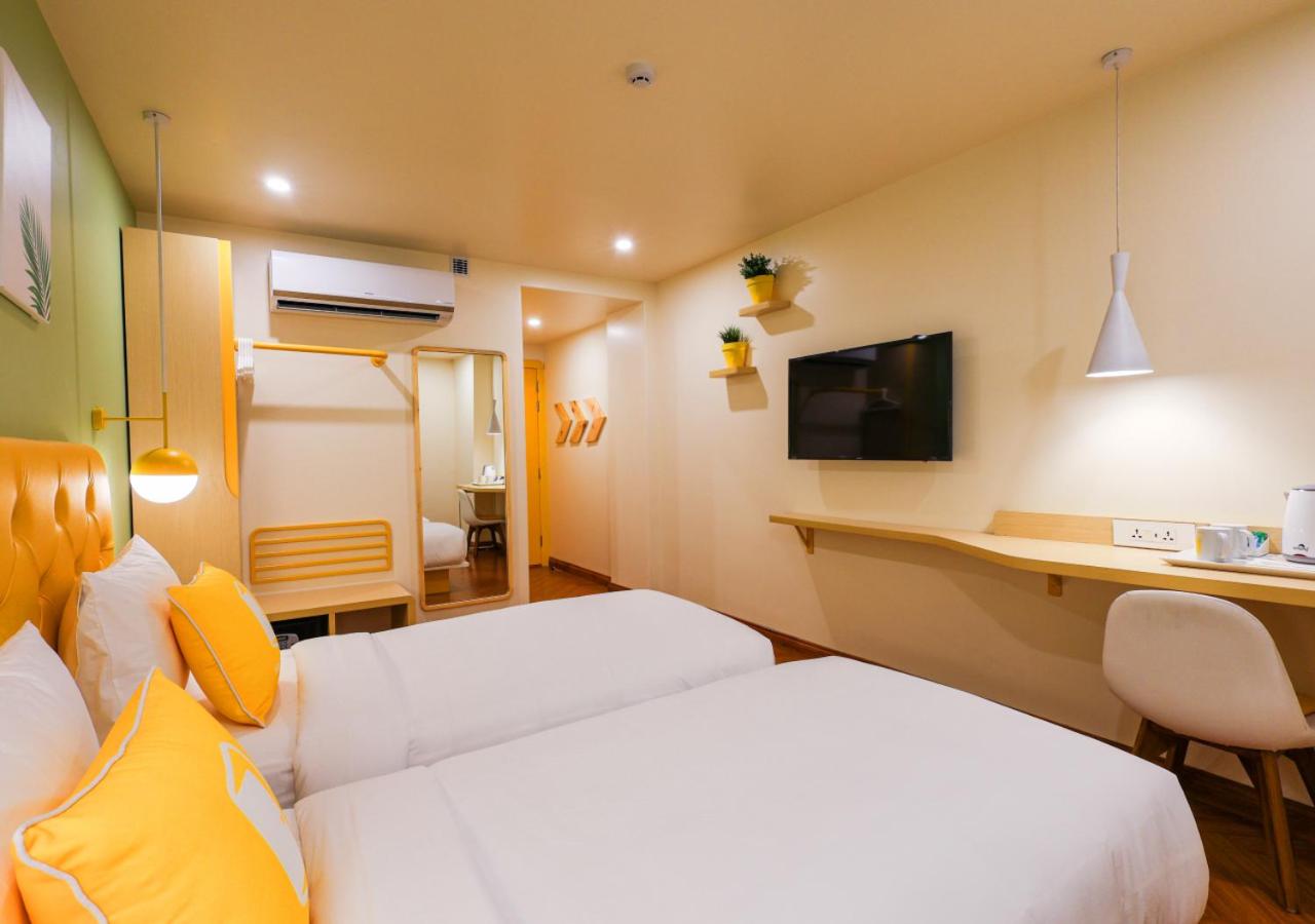 Standard Twin Room - Photo 1