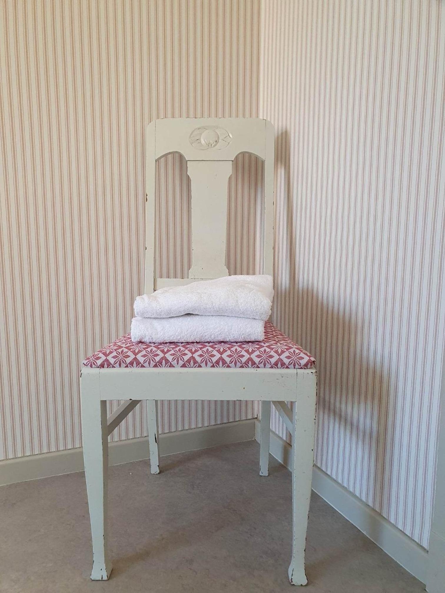 Double Room - Photo 11