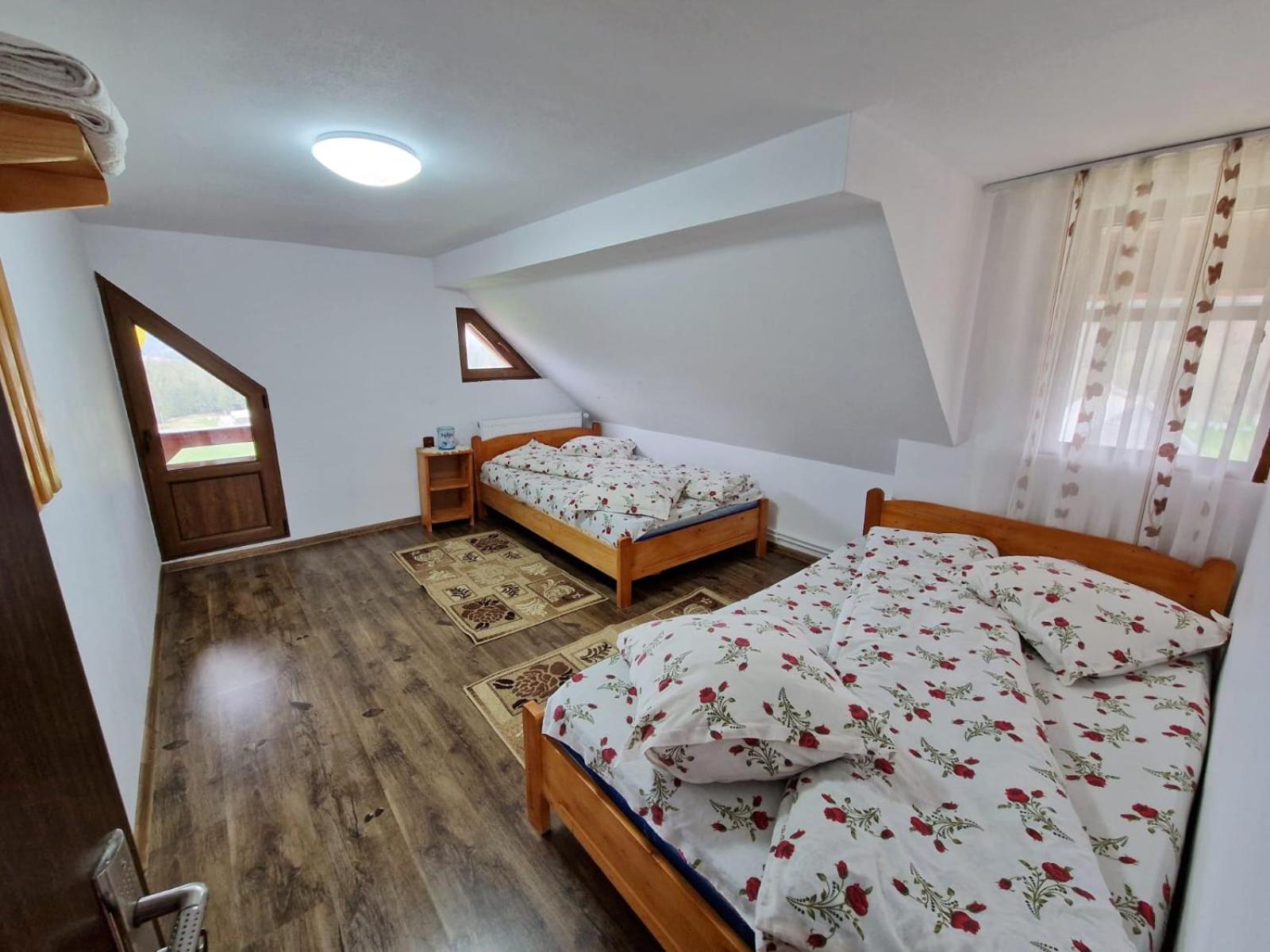 Family Room with Private Bathroom - Photo 1
