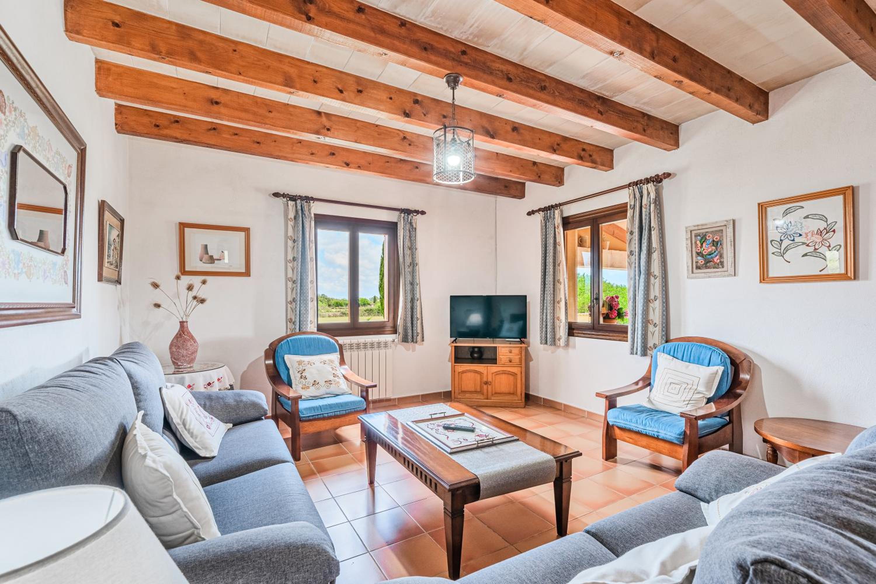 Villa with Garden View