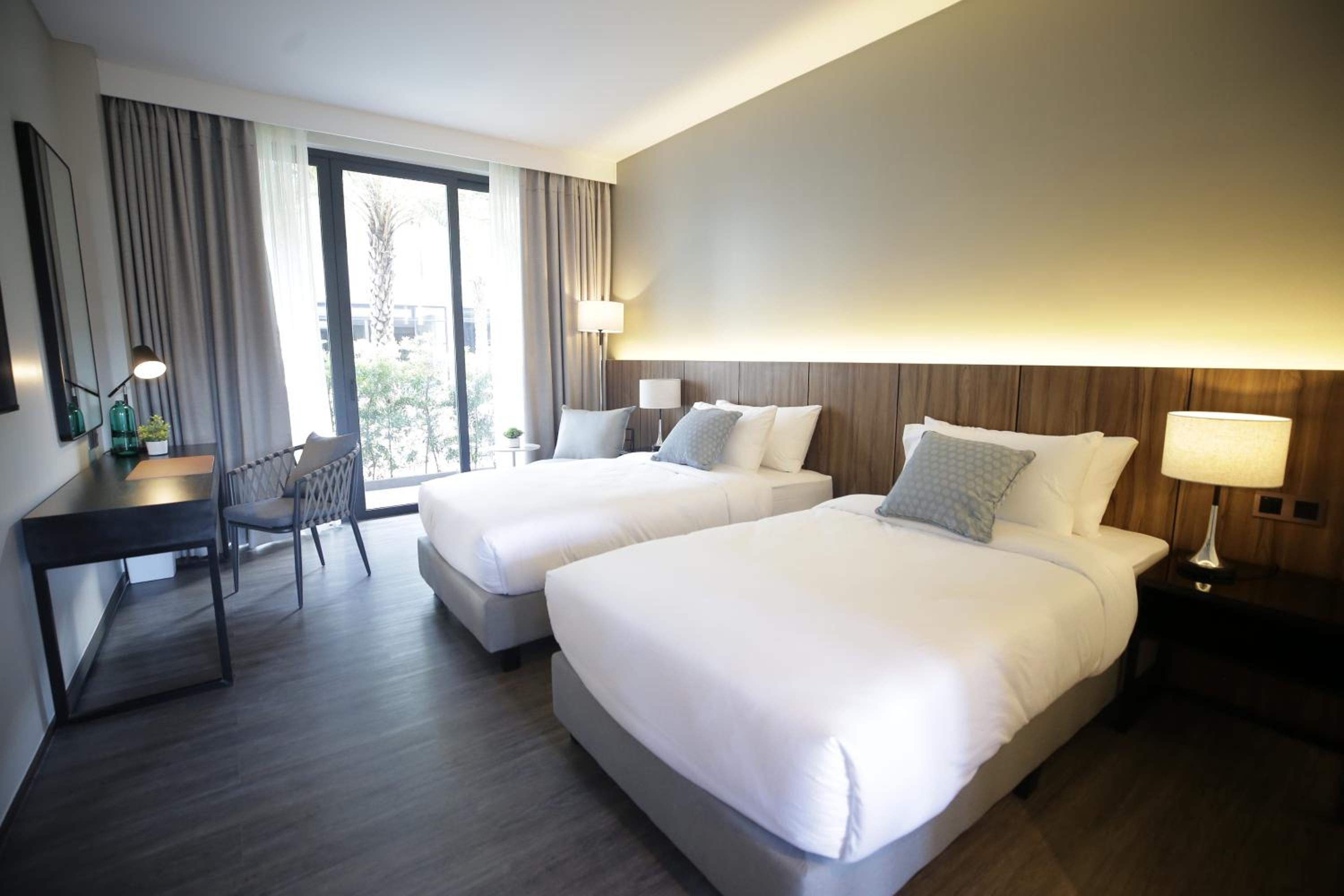 Premier Twin Room - Photo 2