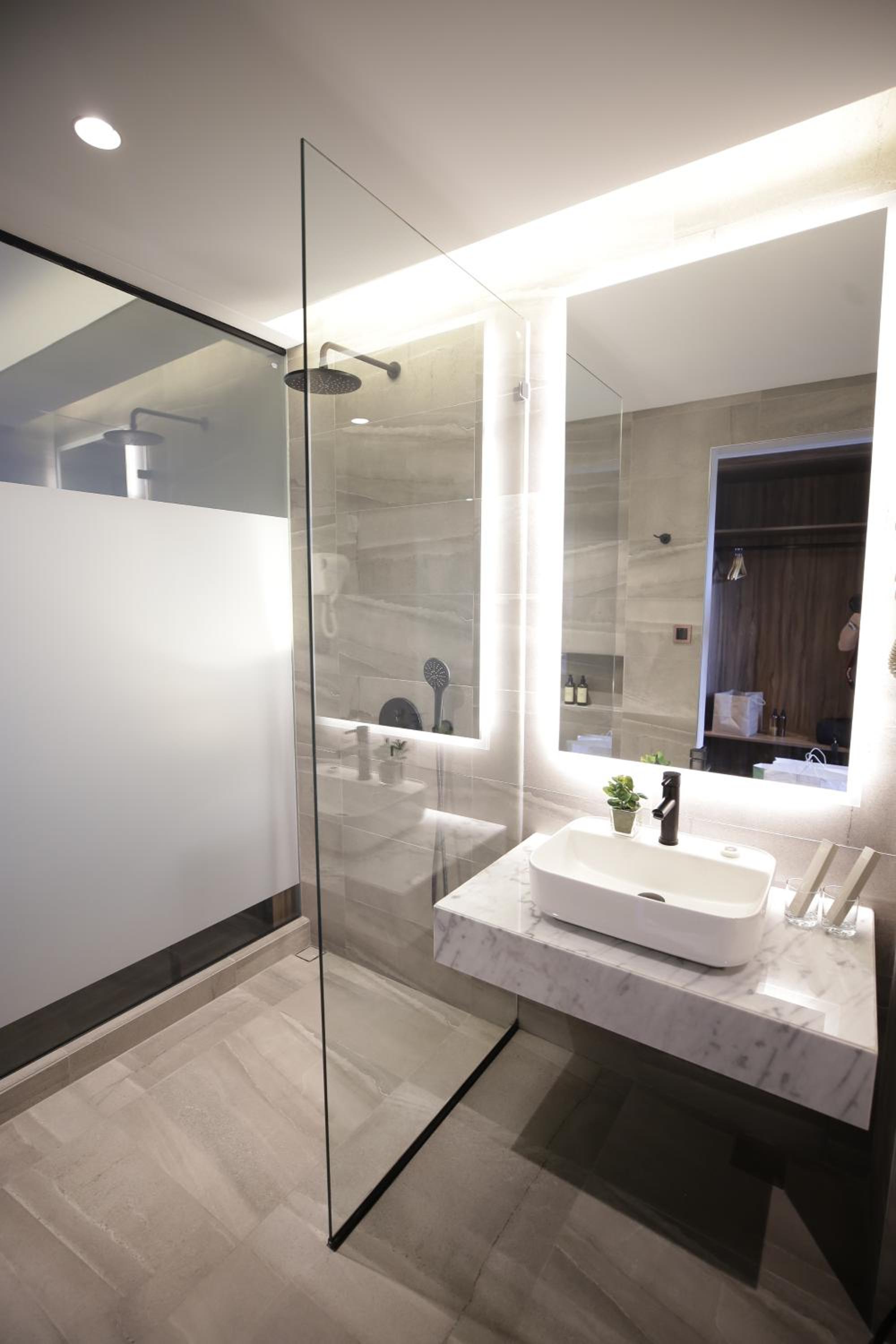 Superior Twin Room - Photo 6
