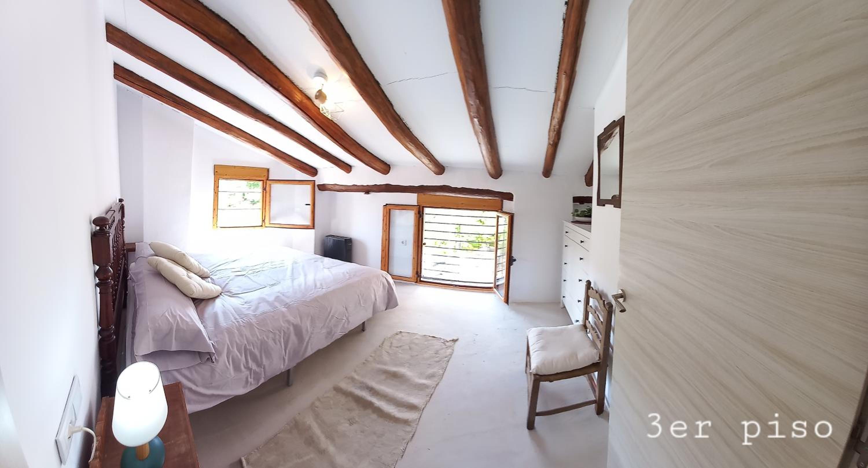 Casa de Seis Habitaciones