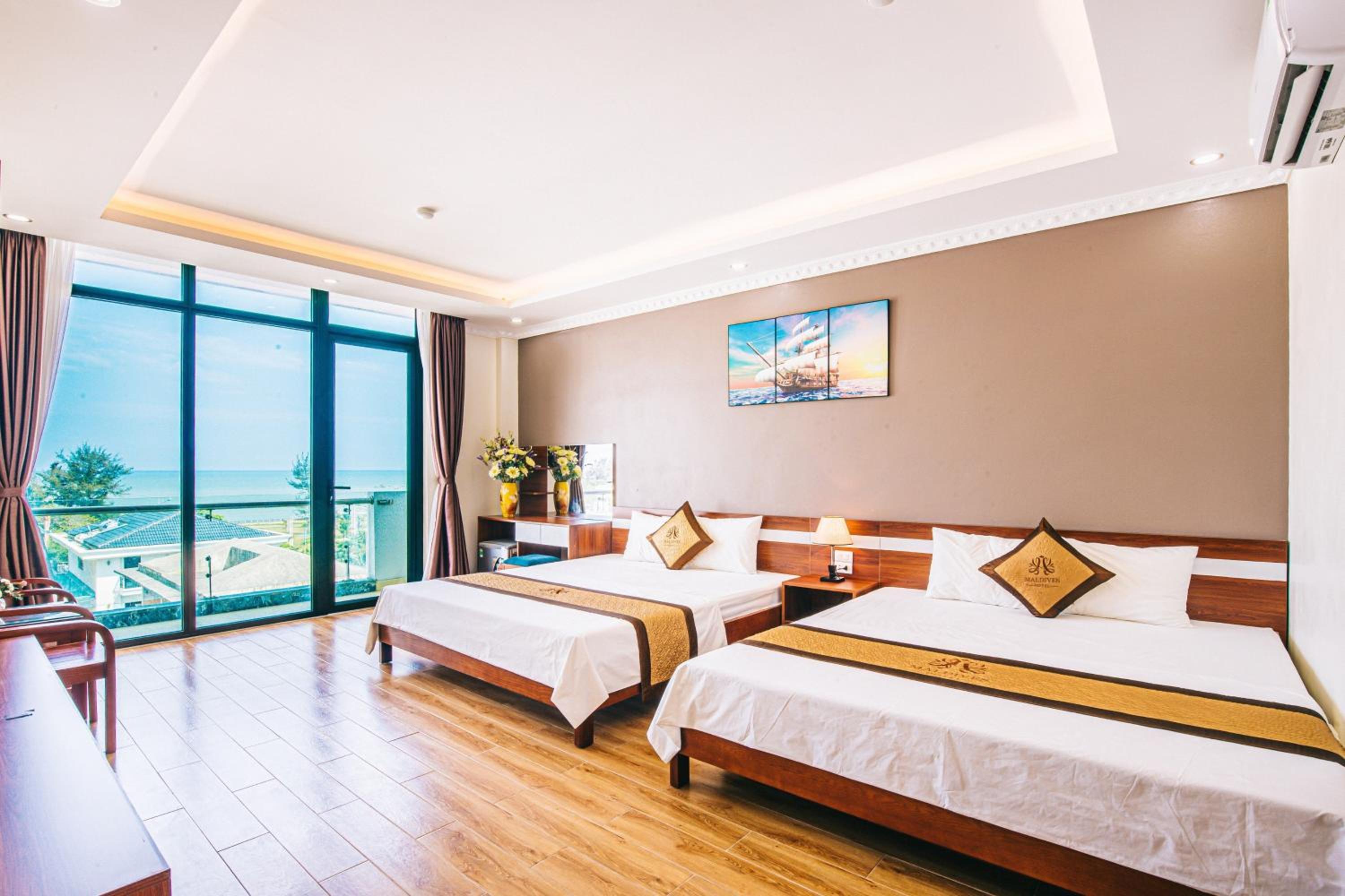 Family Room with Sea View photo 1