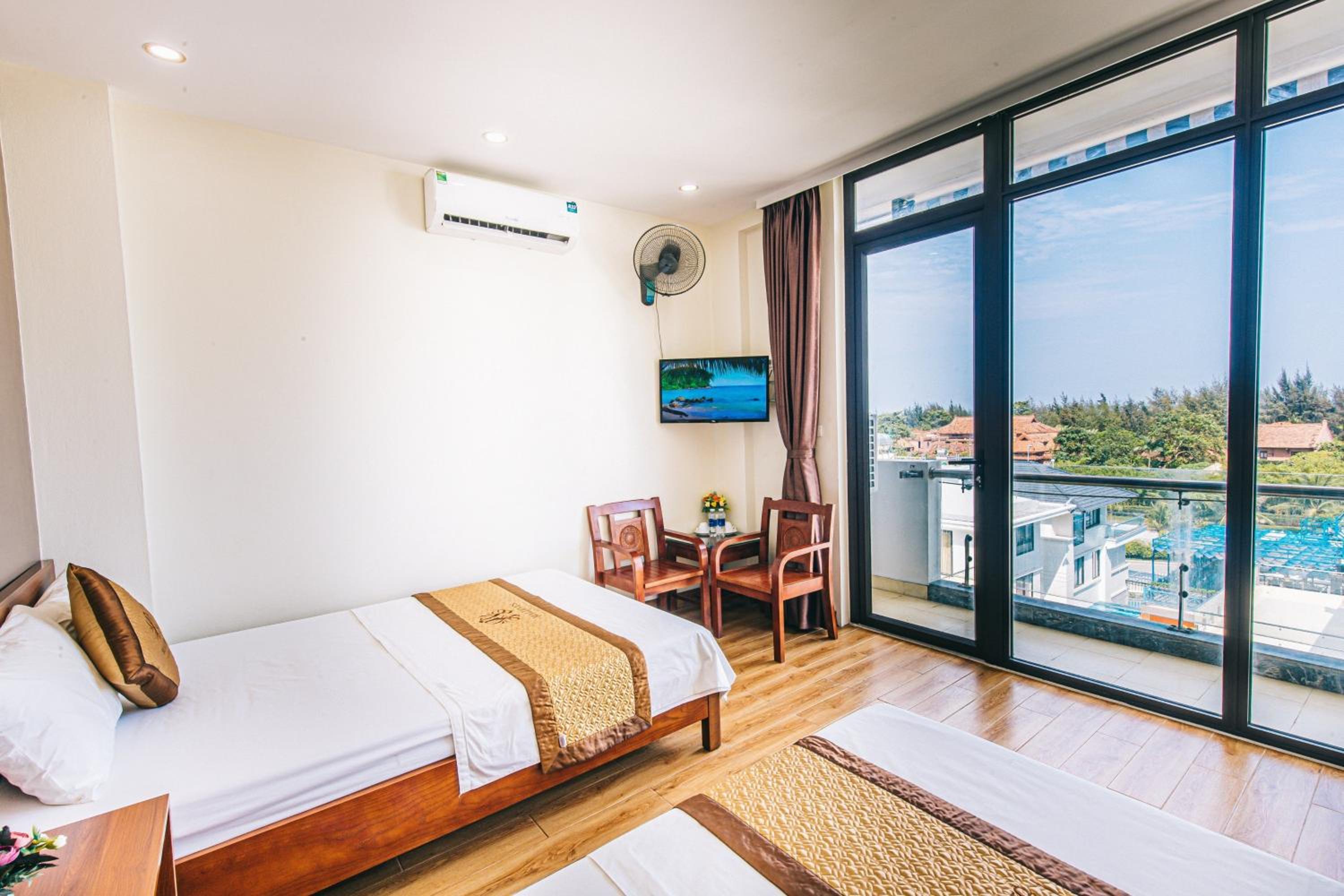 Quadruple Room with Sea View photo 3