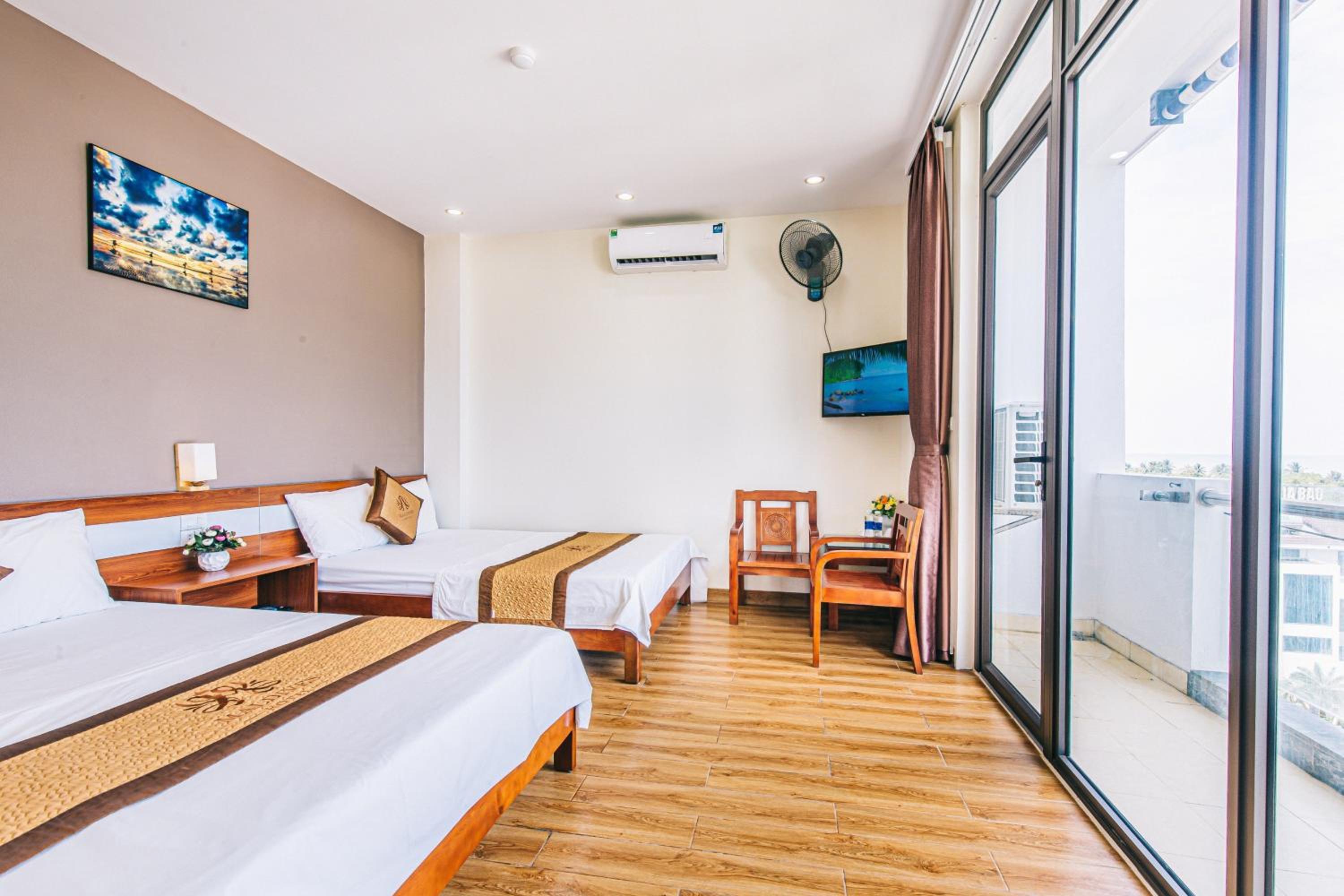 Quadruple Room with Sea View photo 1