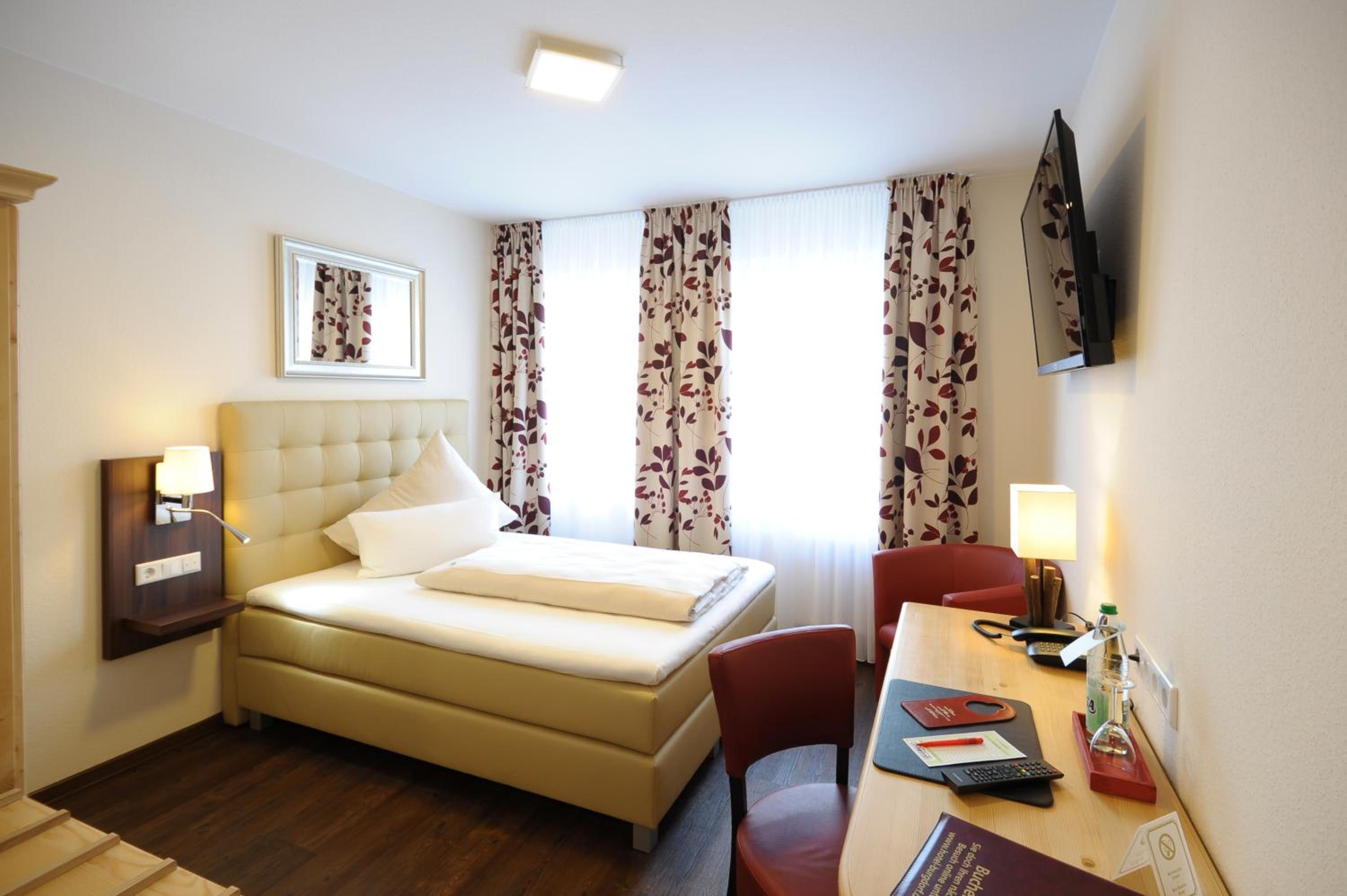 Comfort Single Room