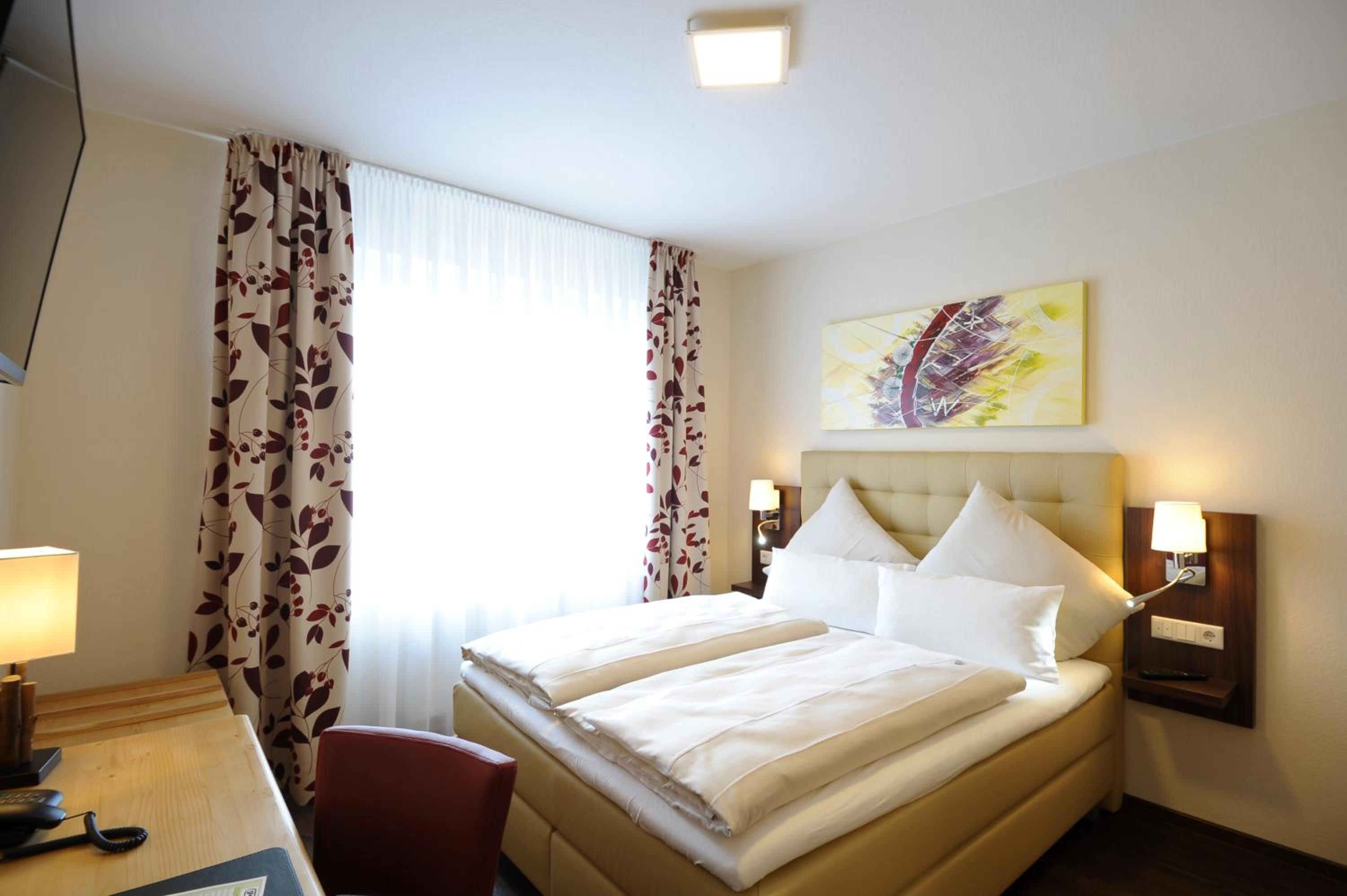 Classic Double Room
