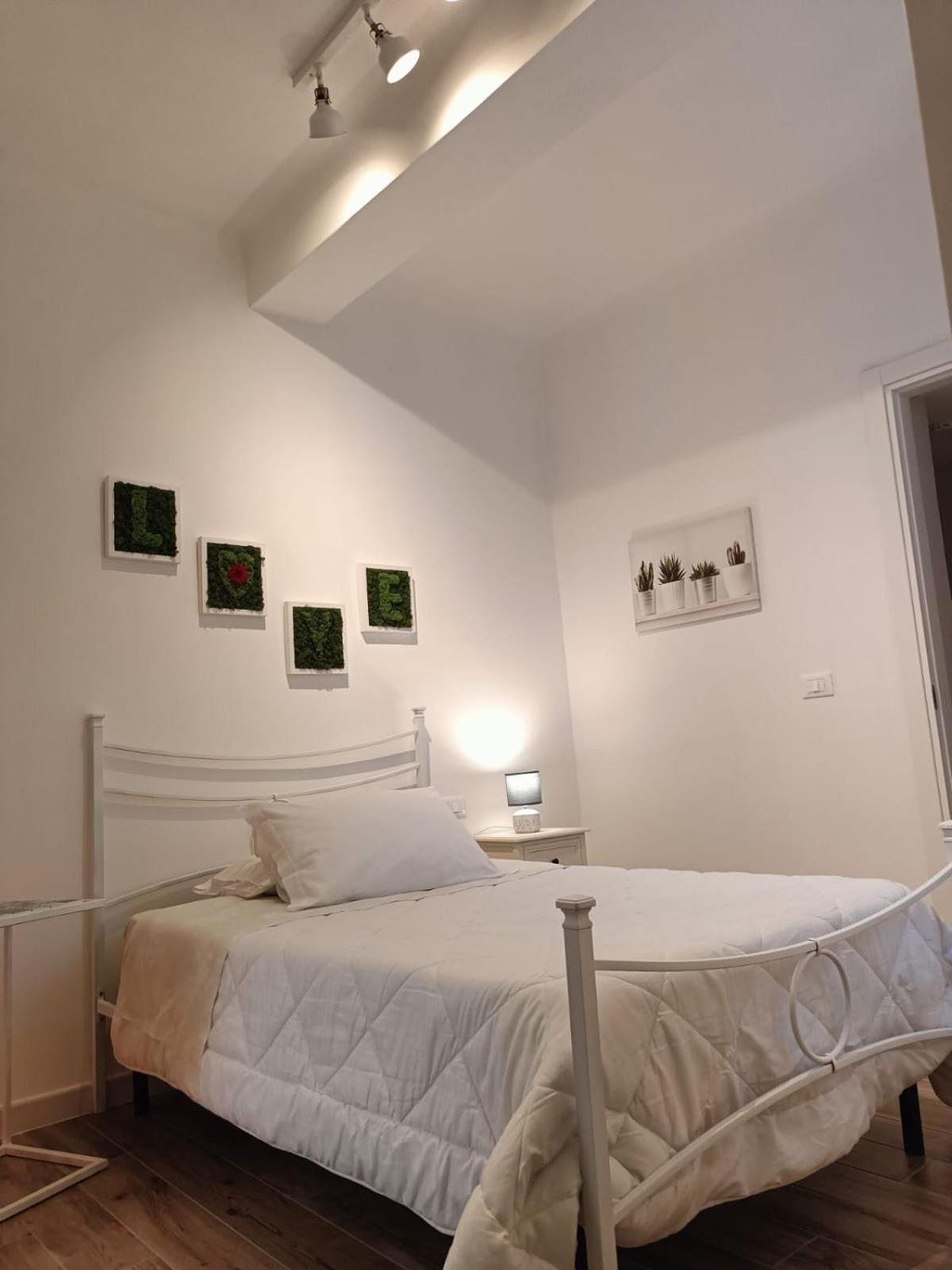 Small Double Room photo 2