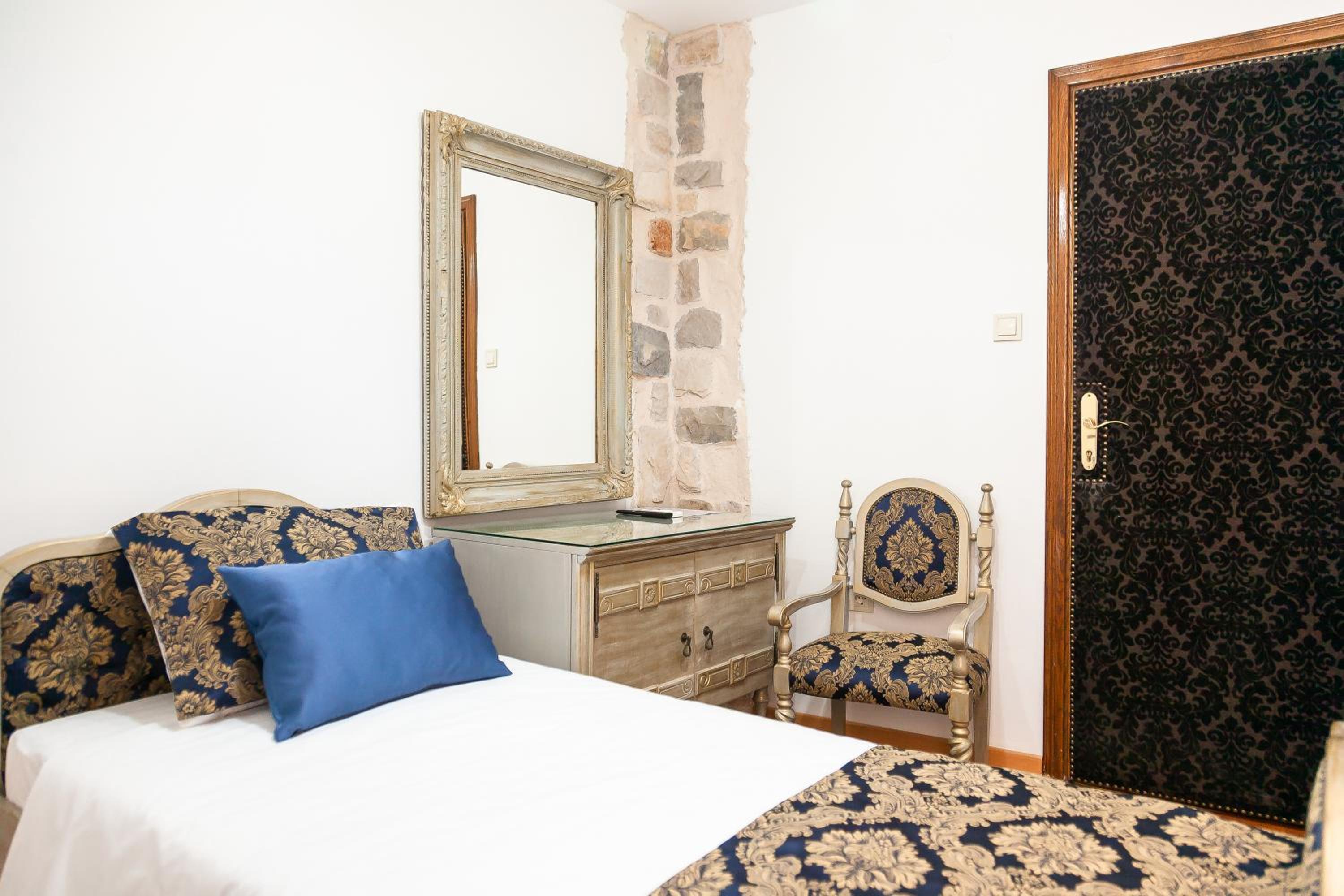 Deluxe Single Room photo 1