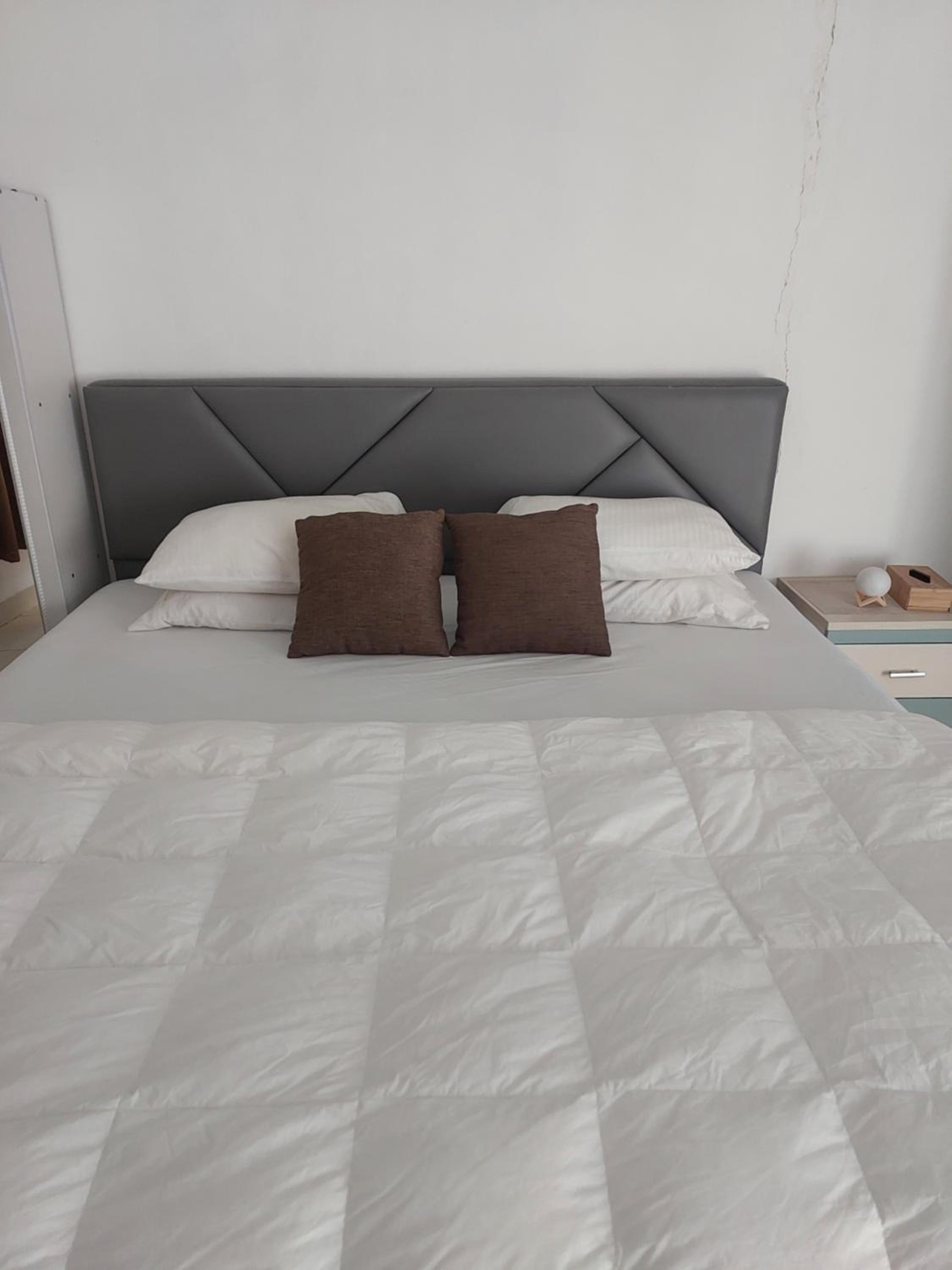 Deluxe Family Suite - Photo 1