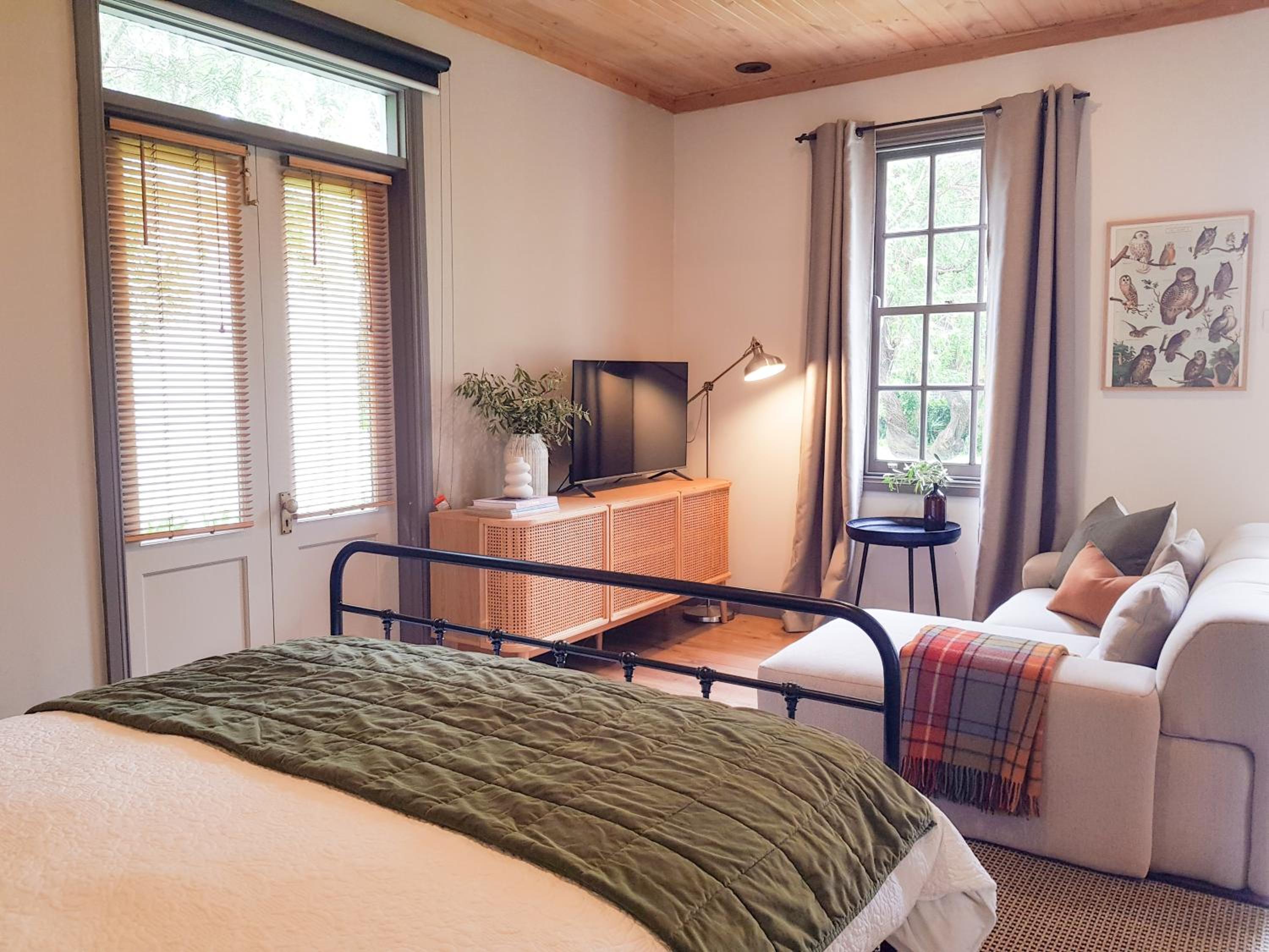 One-Bedroom Cottage with Spa Bath photo 3