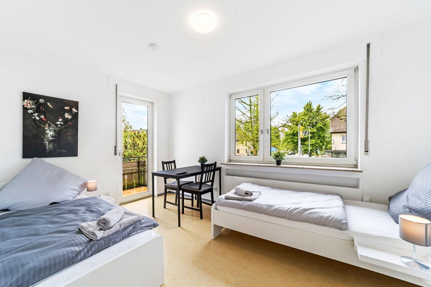 Four-Bedroom Apartment With Balcony  photo 3