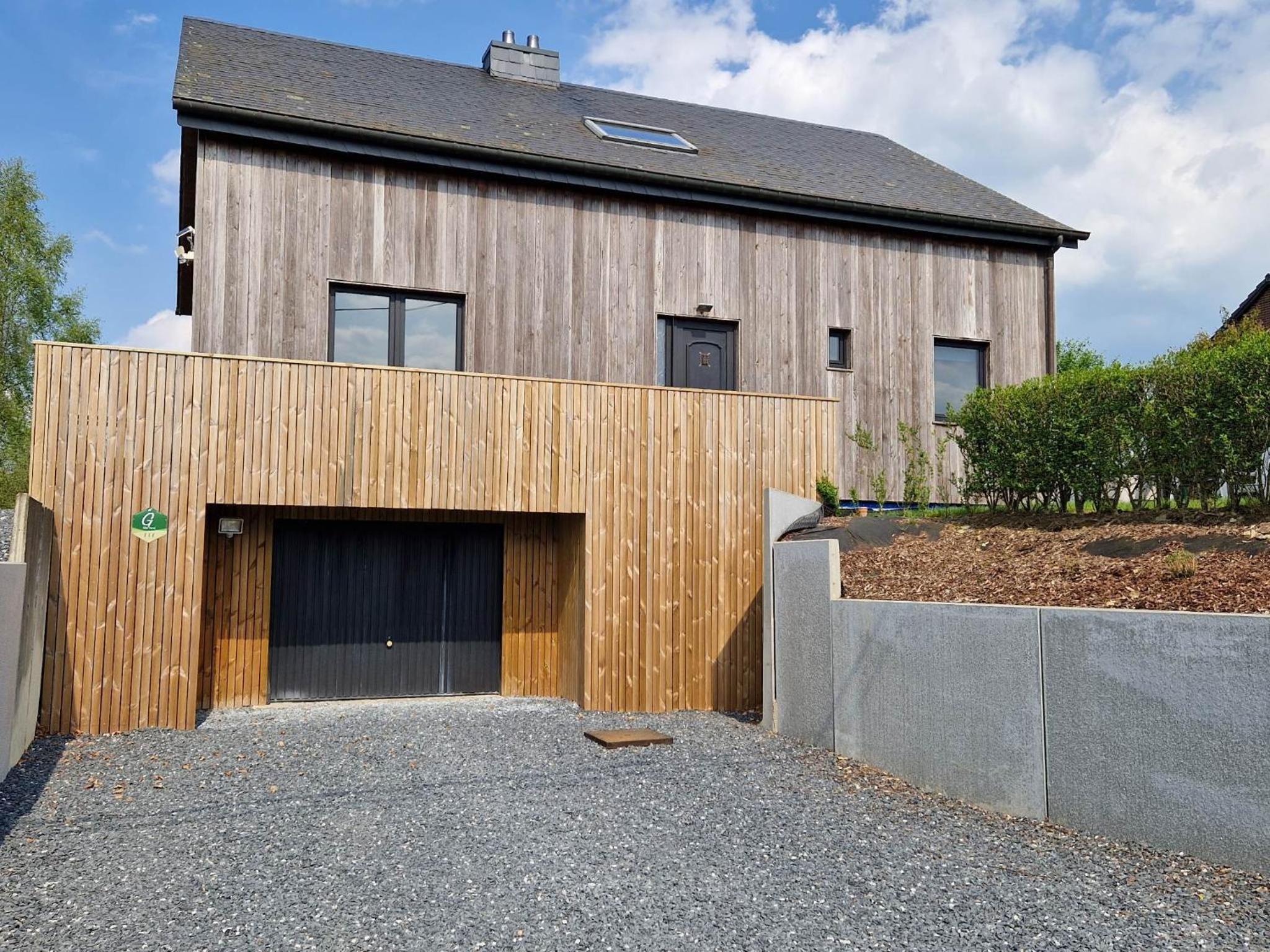 Four-Bedroom House photo 3