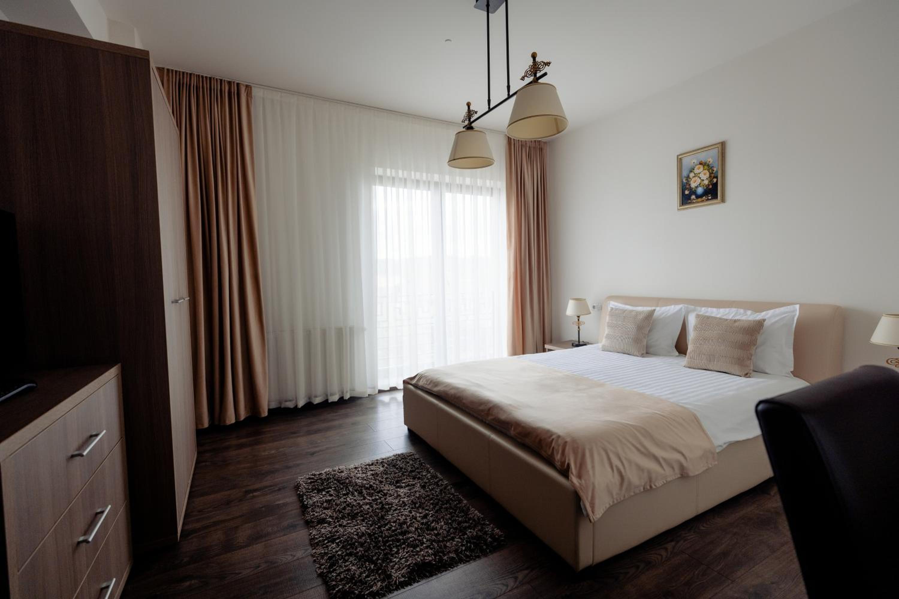 Apartment - Photo 8