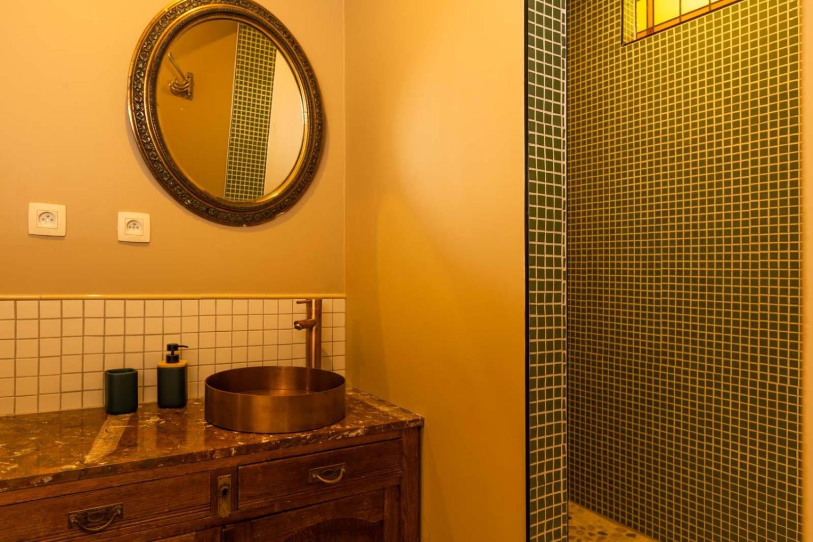 Double Room With Private Bathroom photo 3