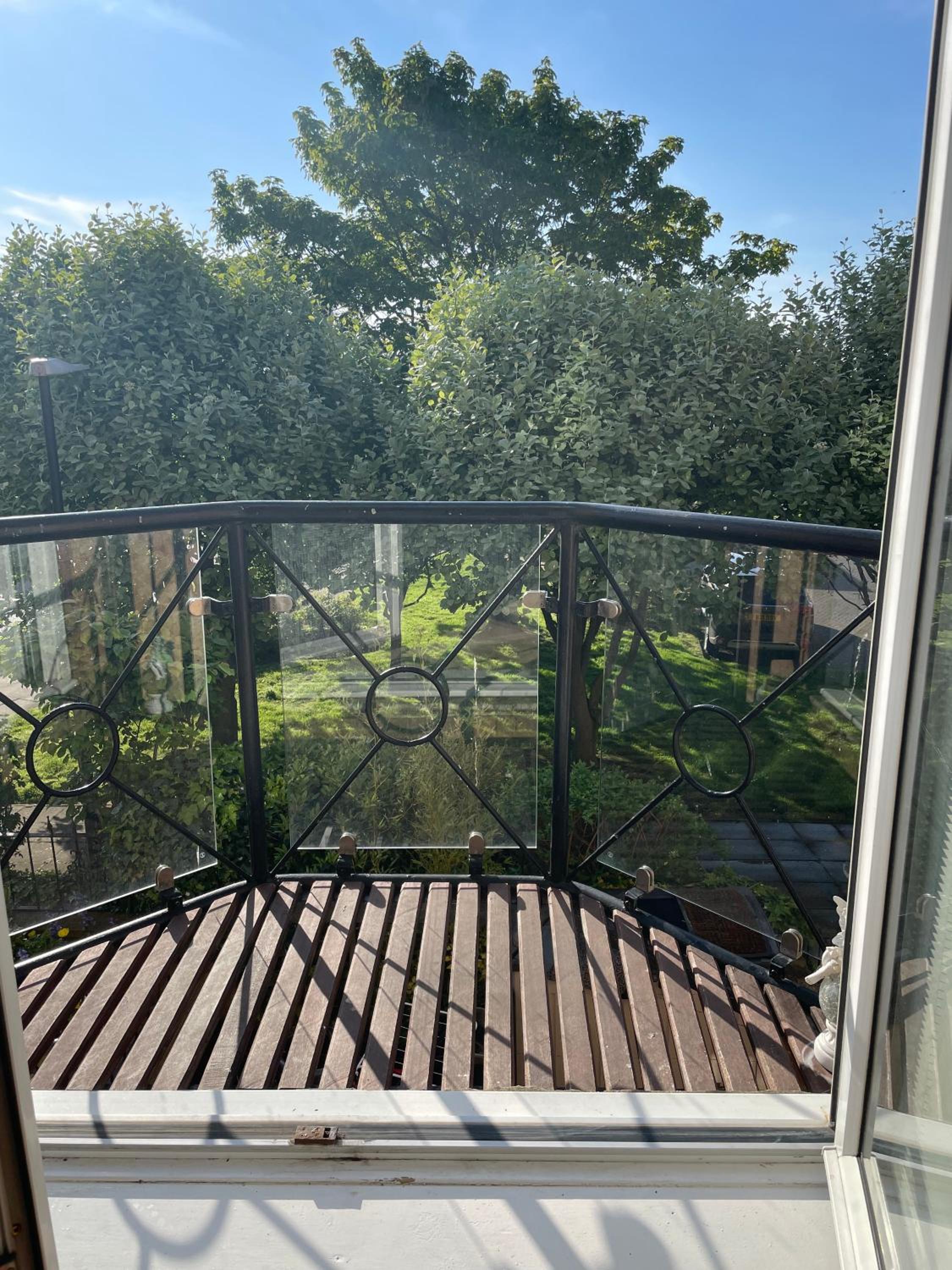 Three-Bedroom House photo 2