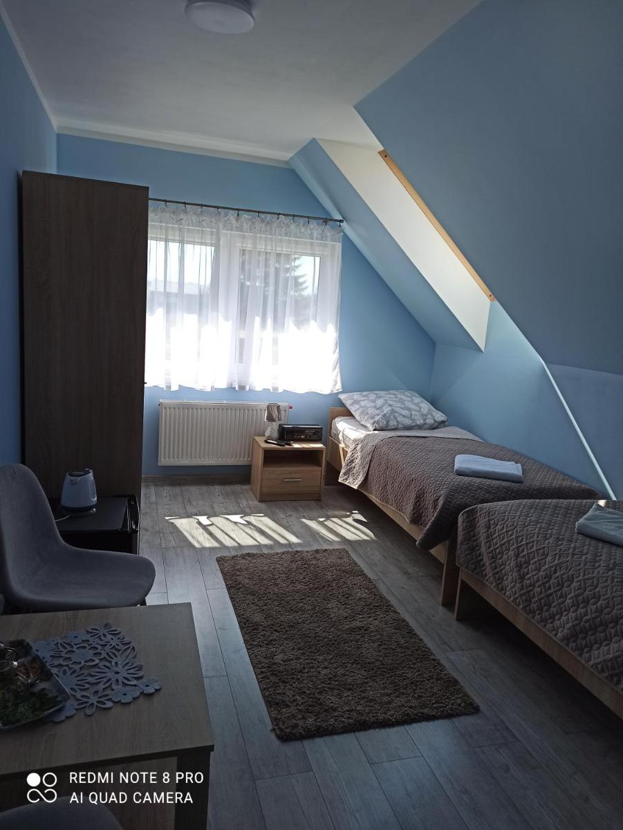 Triple Room with Private Bathroom photo 1