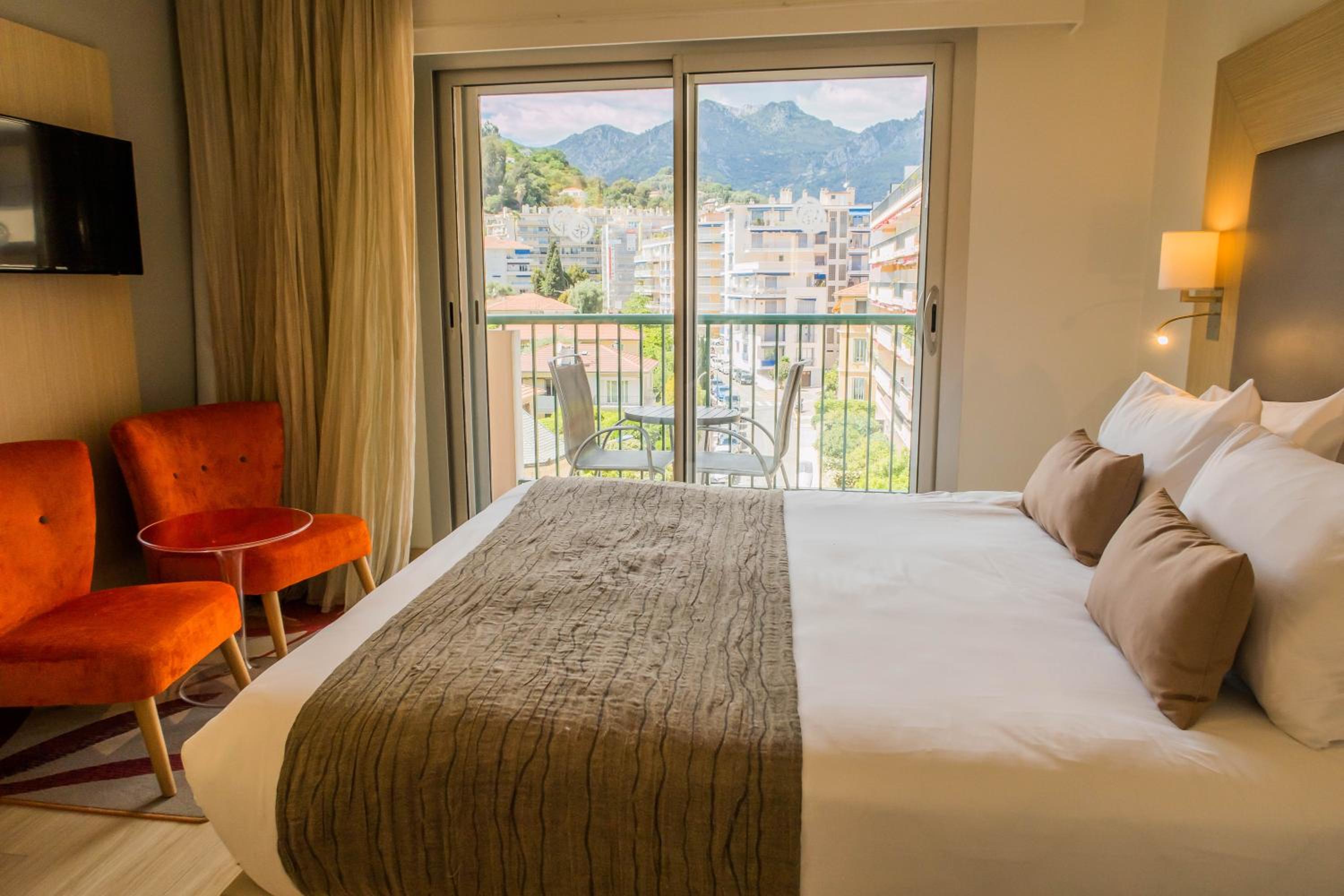 Double/twin Room with Mountain View and Balcony
