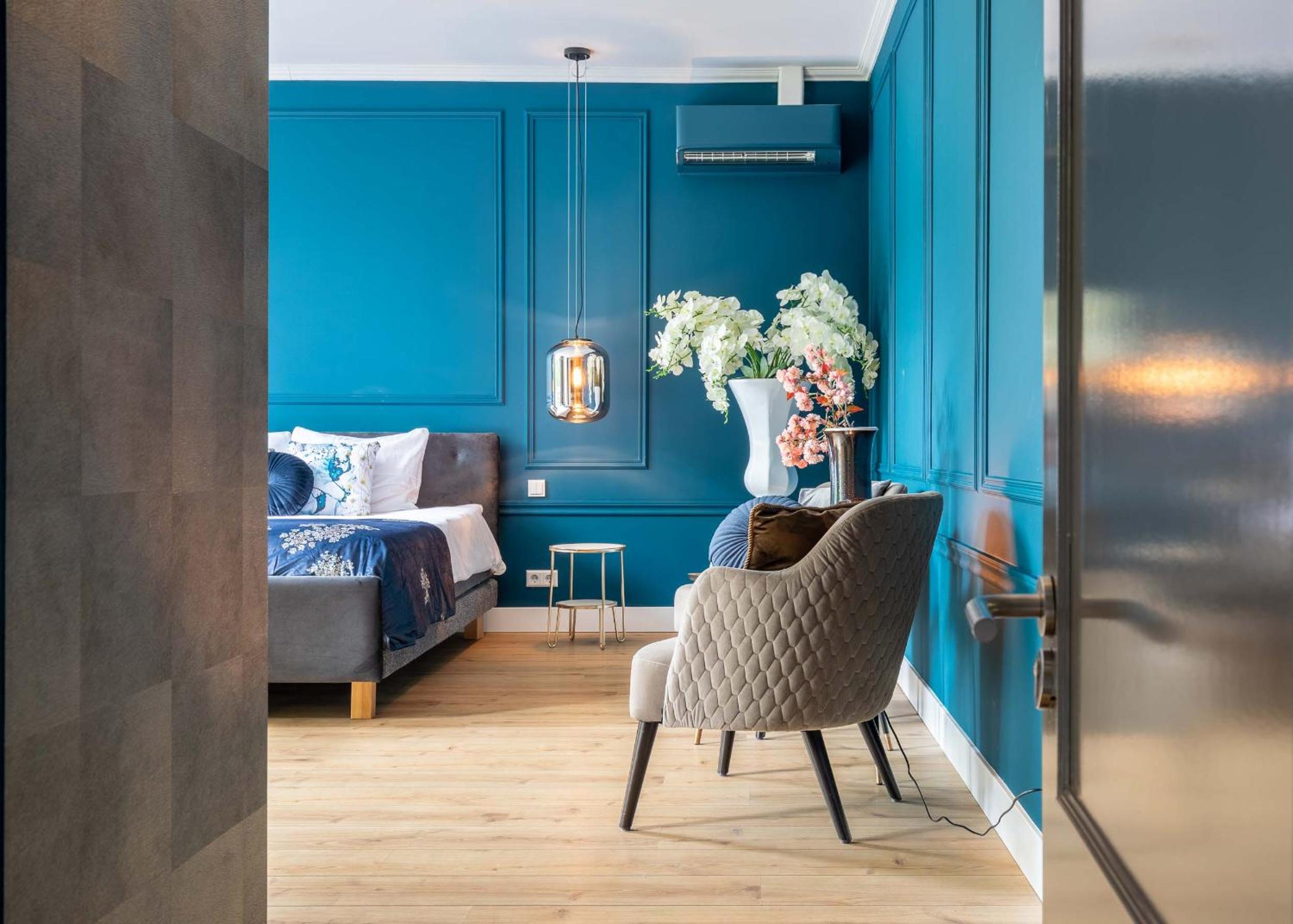 Superior King Room - Photo 16