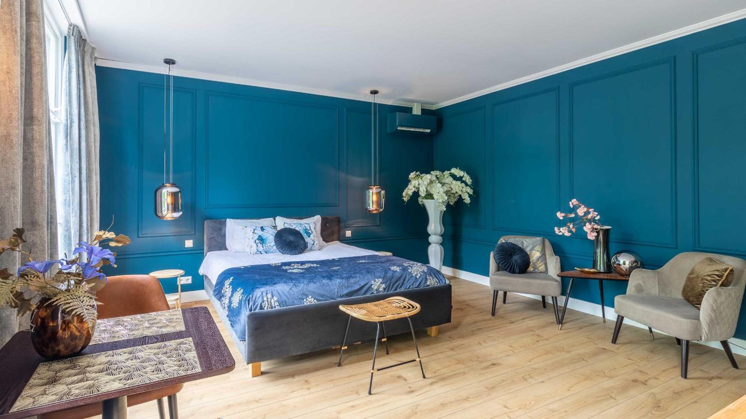 Superior King Room - Photo 3