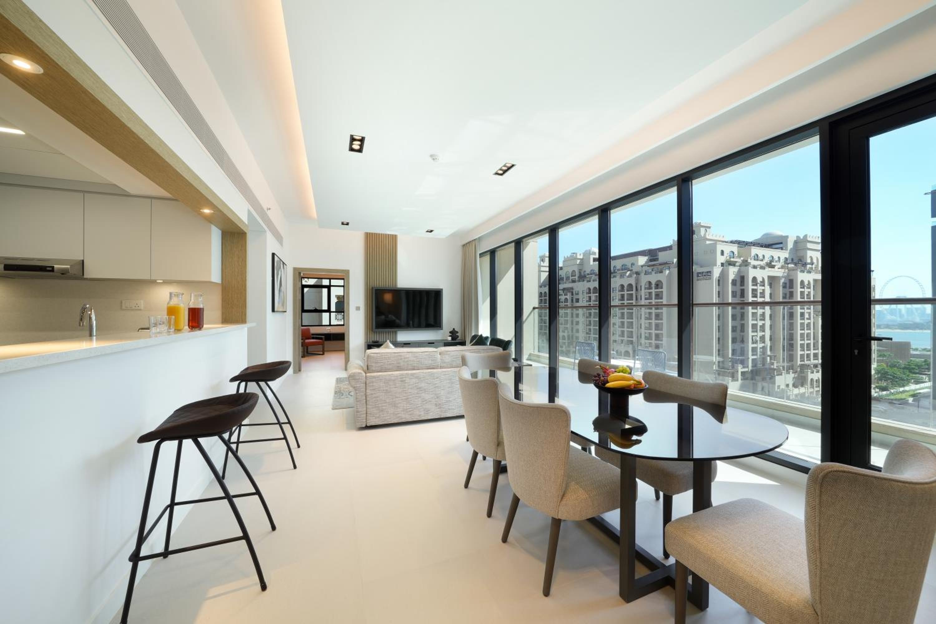 Deluxe Two-Bedroom Apartment