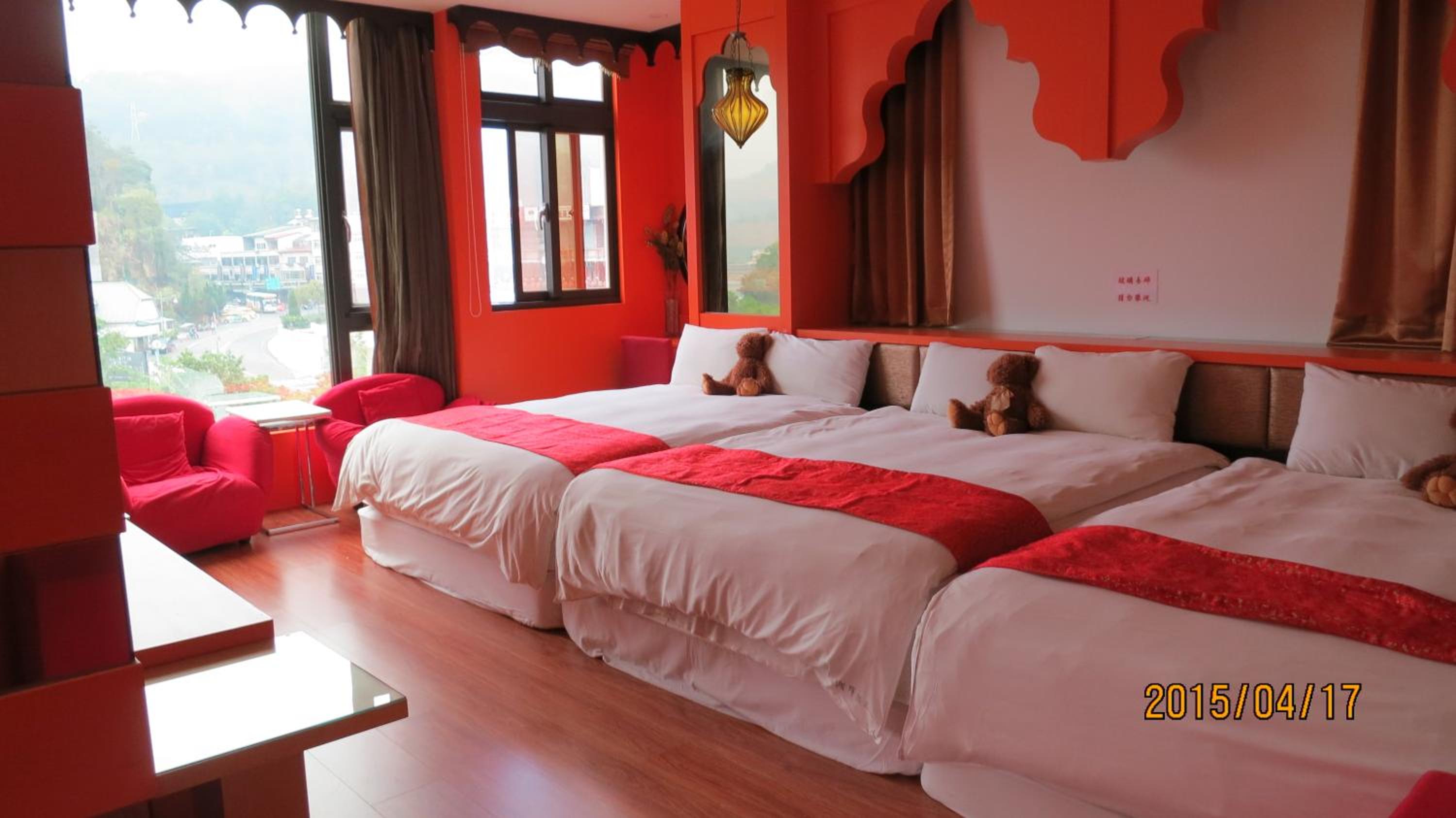 Deluxe Family Room (6 Adults) - Photo 1