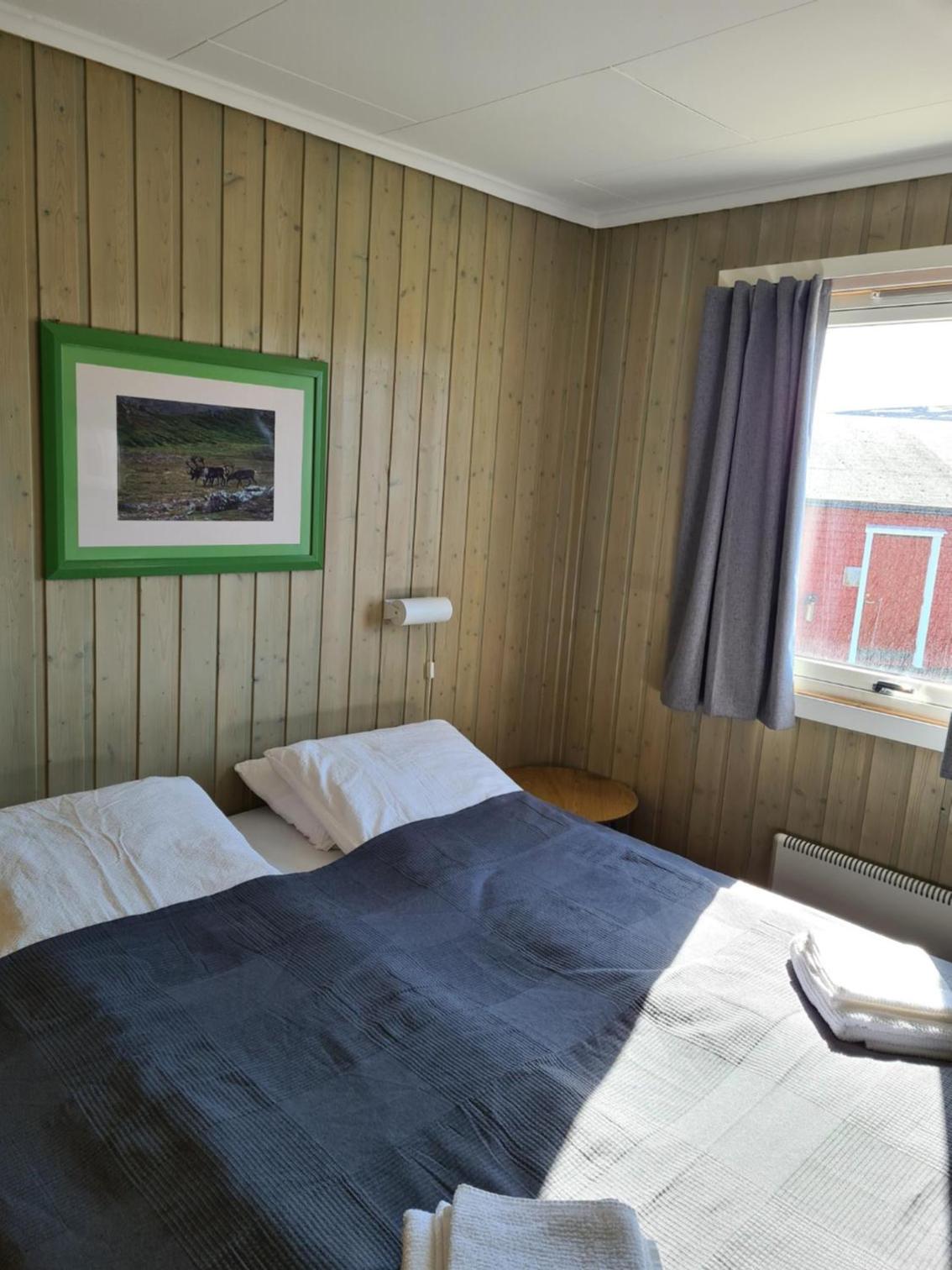 Double Room with Shared Bathroom photo 1