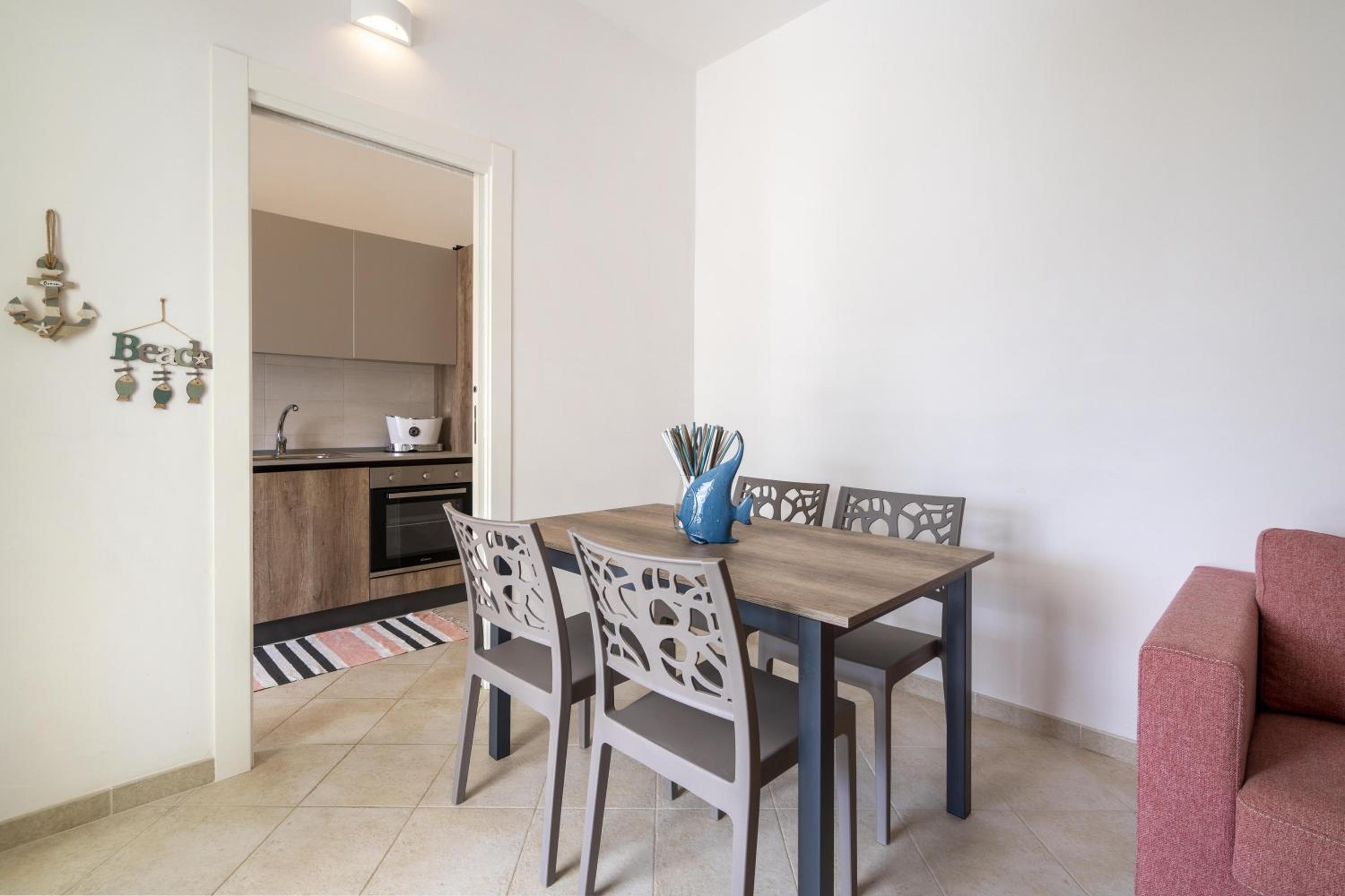 Two-Bedroom Deluxe Apartment with Garden View photo 3