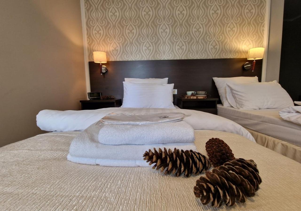 Double Room - Photo 4