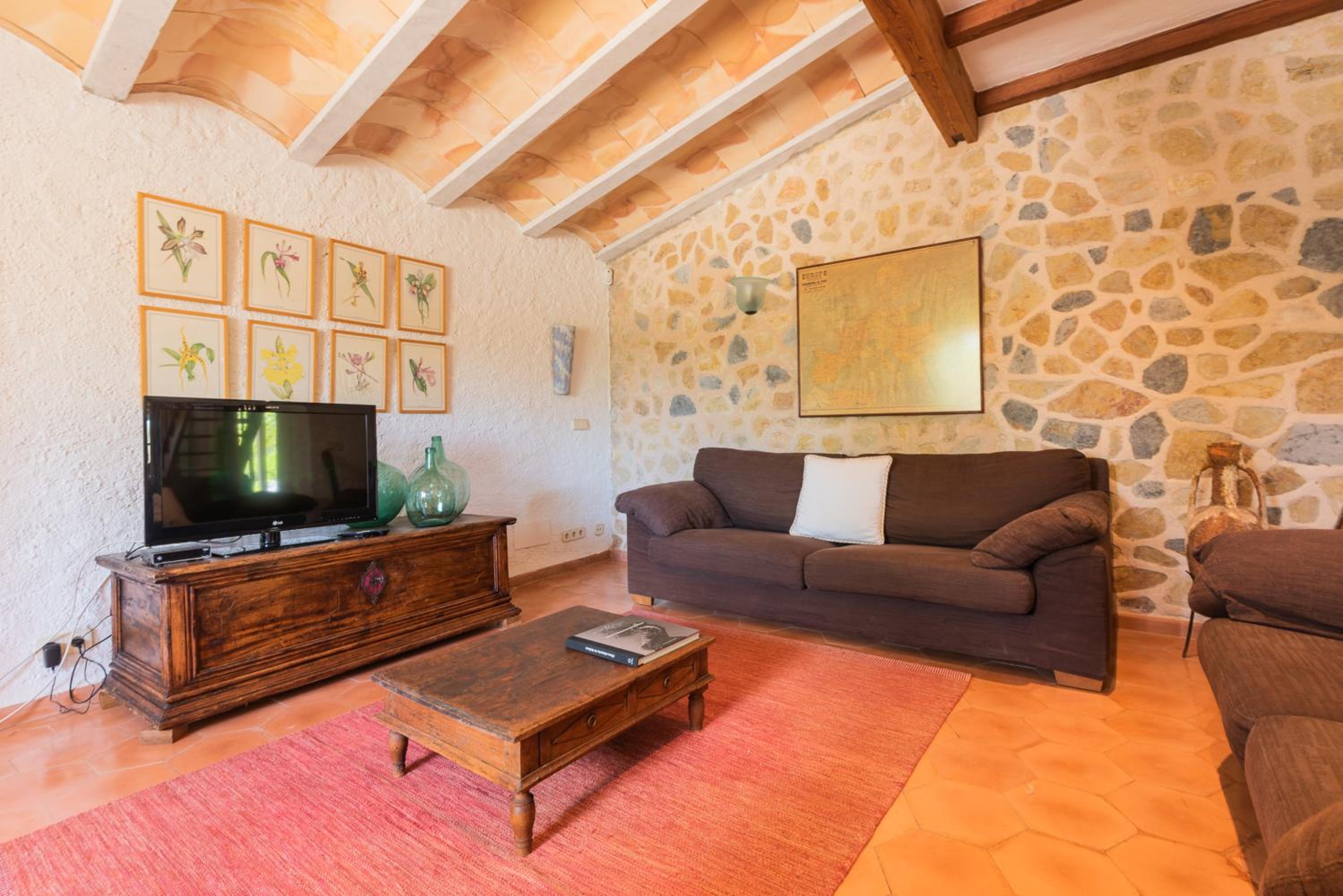 Villa de Tres Habitaciones