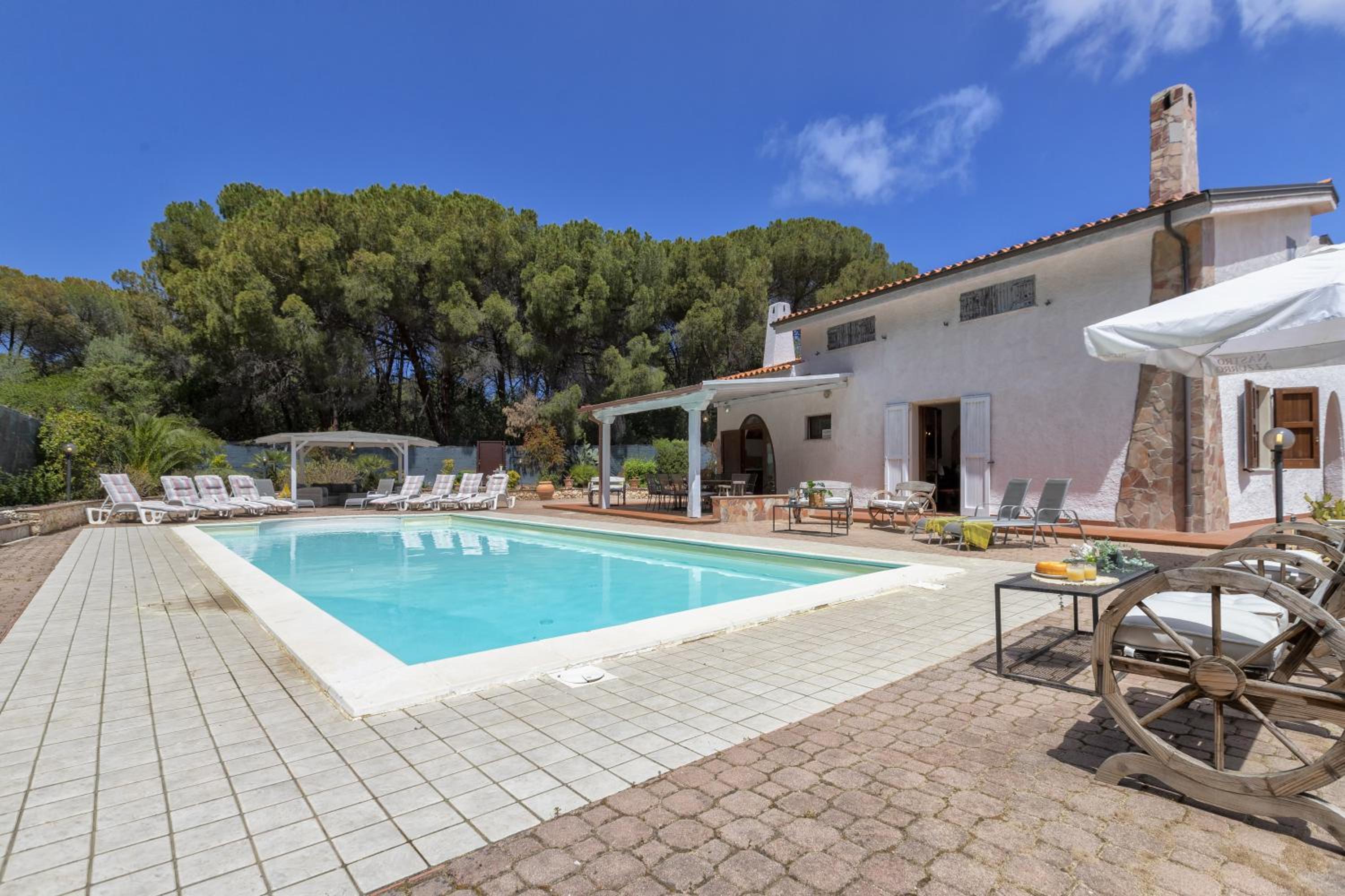 Villa with Garden View photo 2