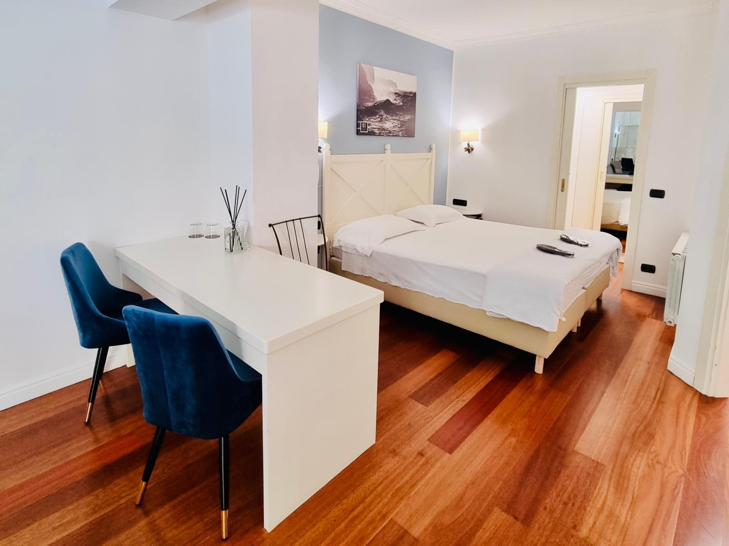 Suite with Spa Bath