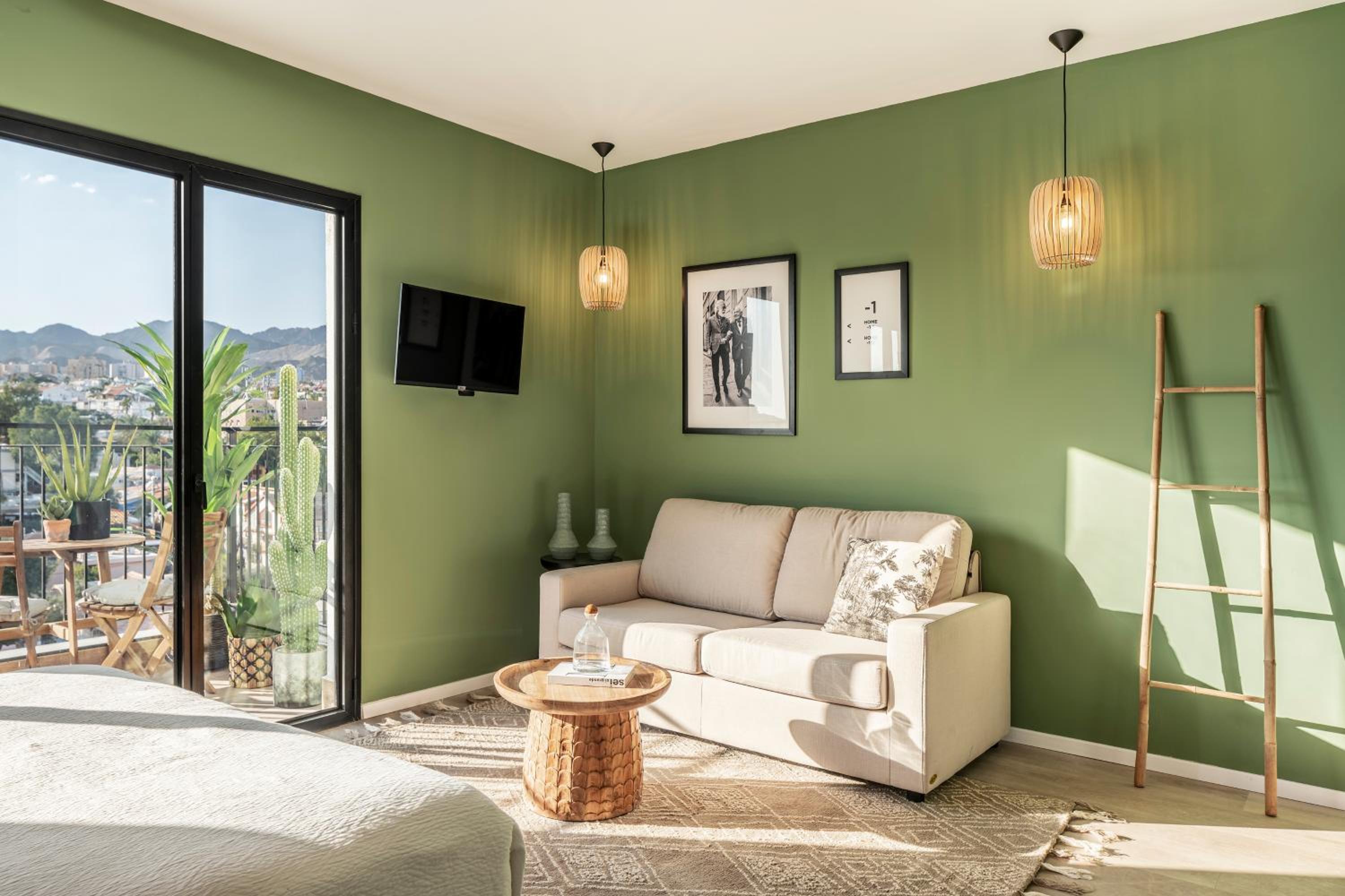 Studio Deluxe Apartment with Balcony - Photo 20