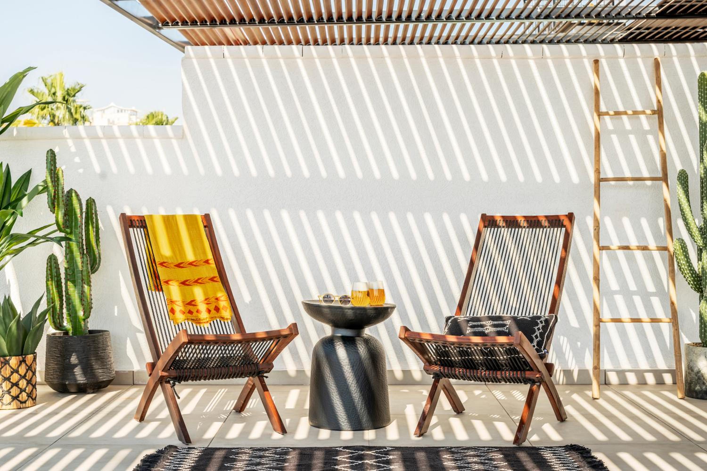 Studio Apartment with Terrace and Plunge Pool - Photo 8