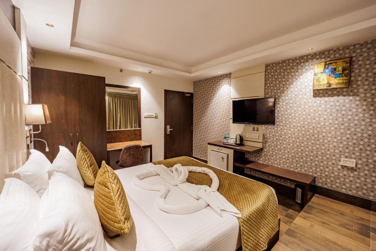 Deluxe Room - Photo 2