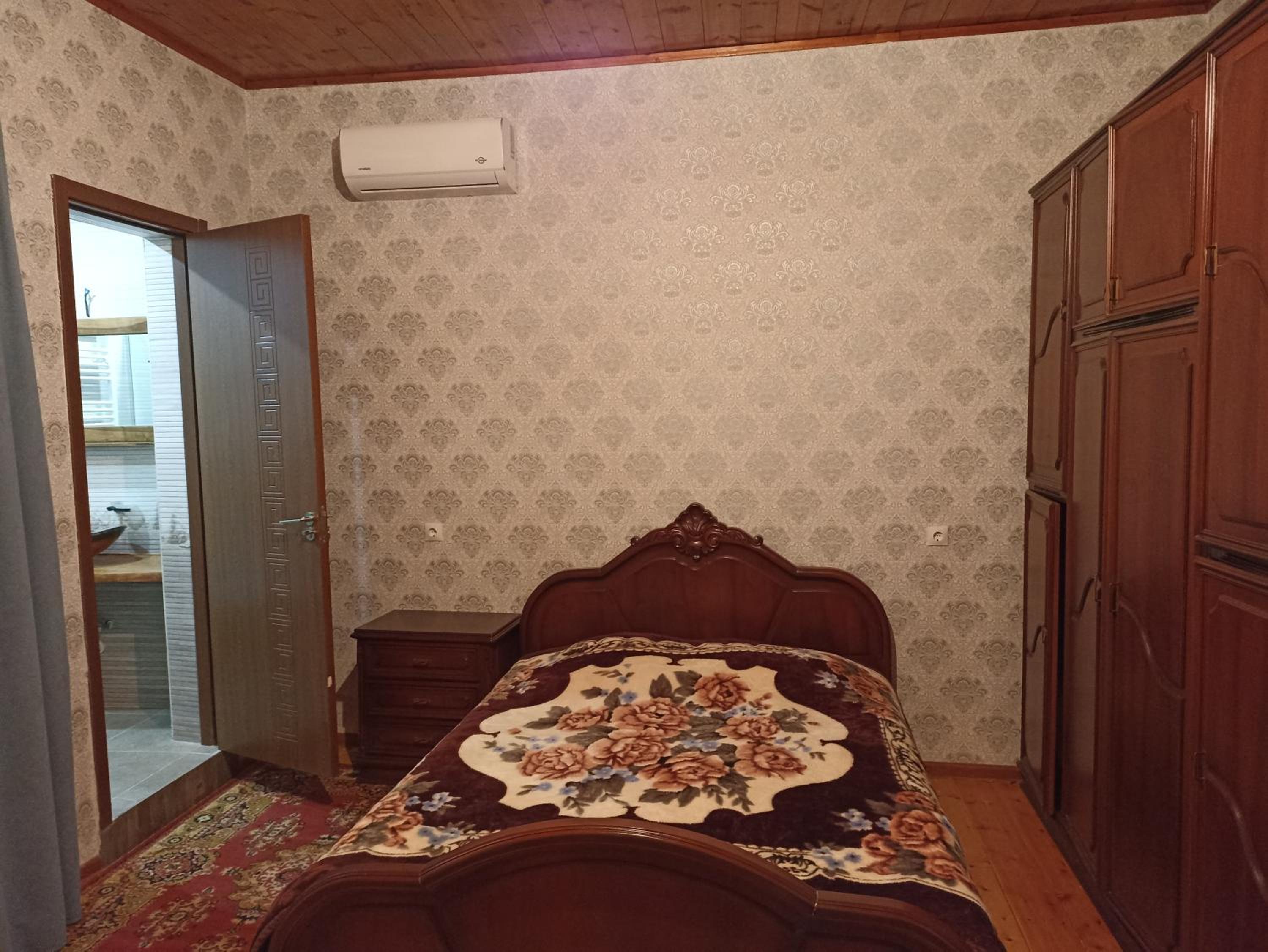 Double Room with Private Bathroom photo 1
