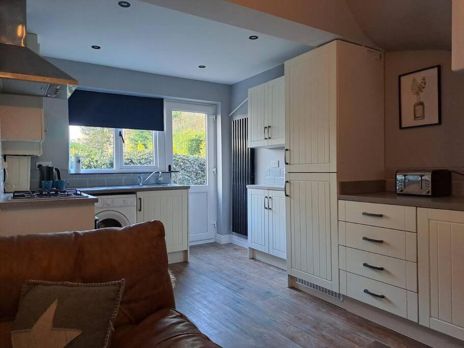 Two-Bedroom House photo 3