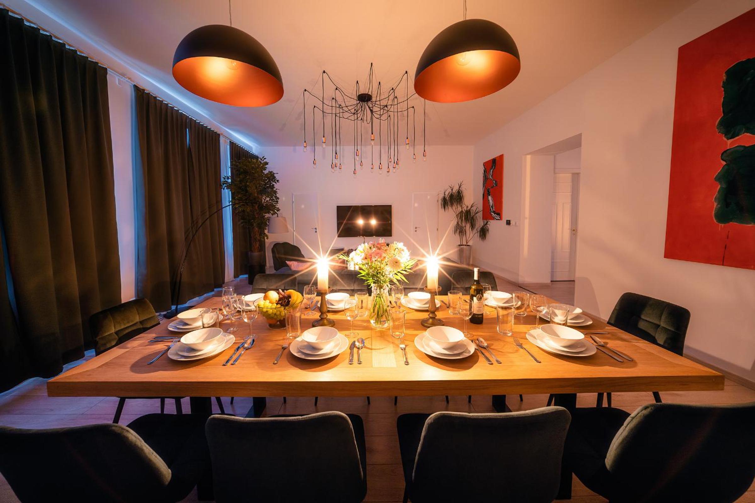 Deluxe Apartment