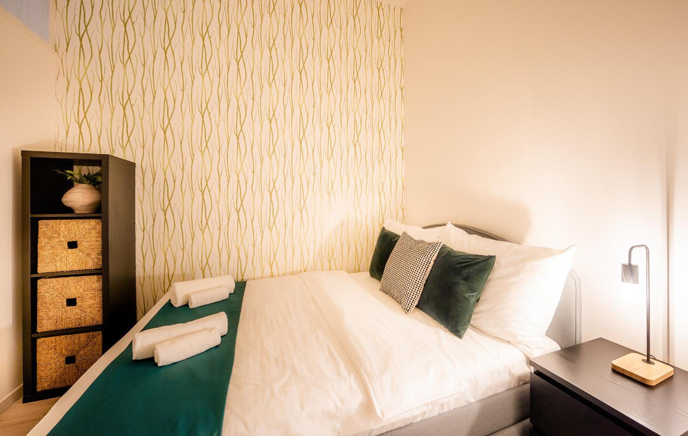 Standard Apartment thumbnail 5