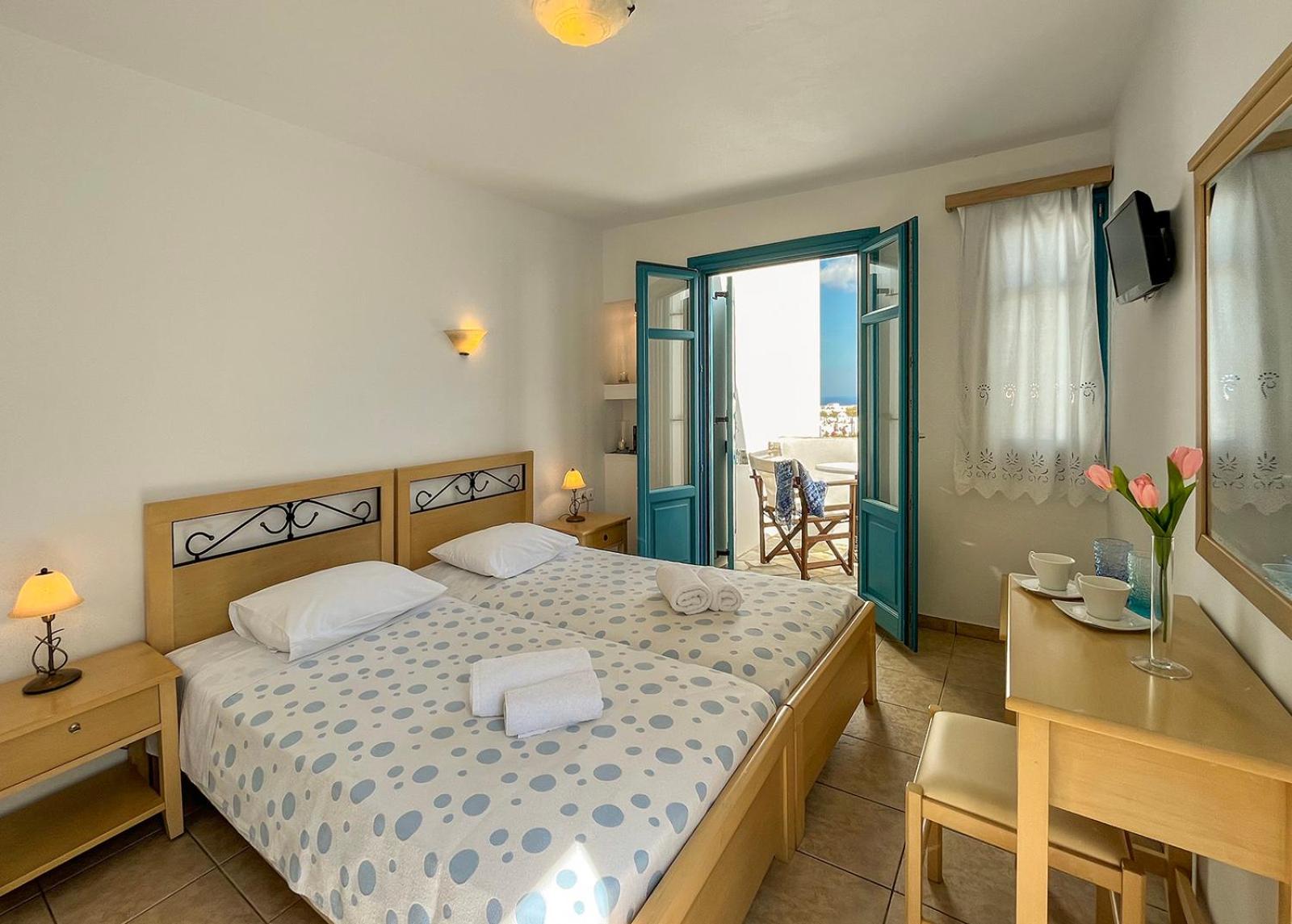 Budget Twin Room photo 2